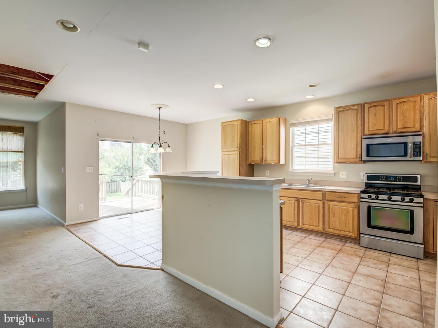 INDEPENDENCE/UNIV VLG - Residential