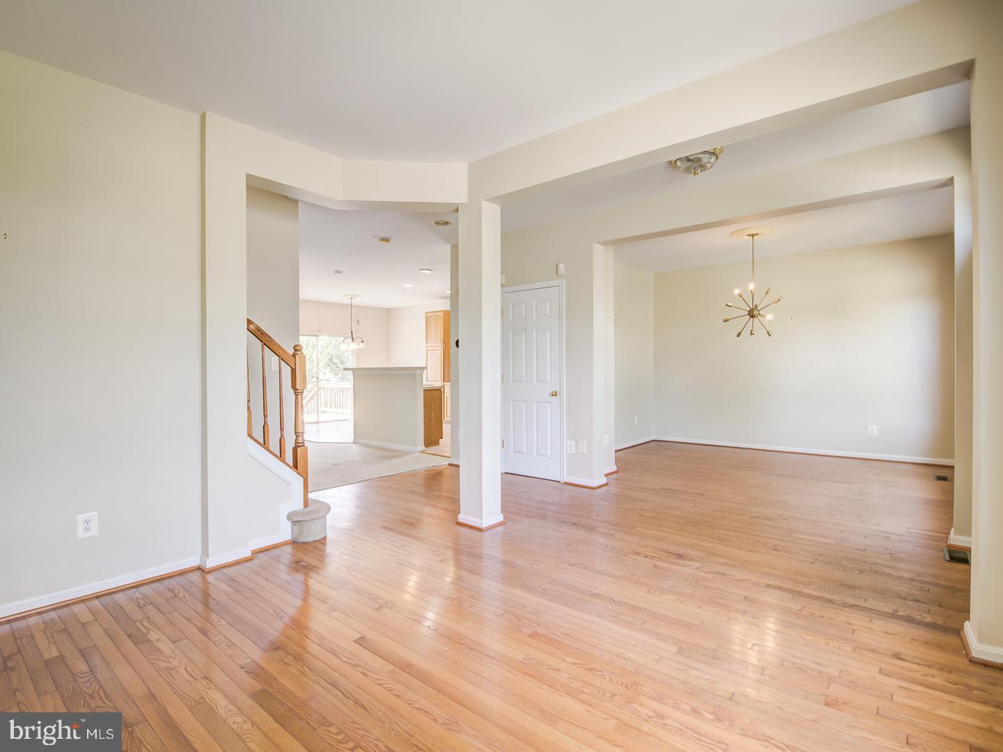 INDEPENDENCE/UNIV VLG - Residential