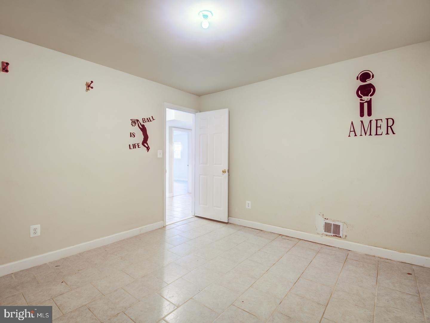 INDEPENDENCE/UNIV VLG - Residential