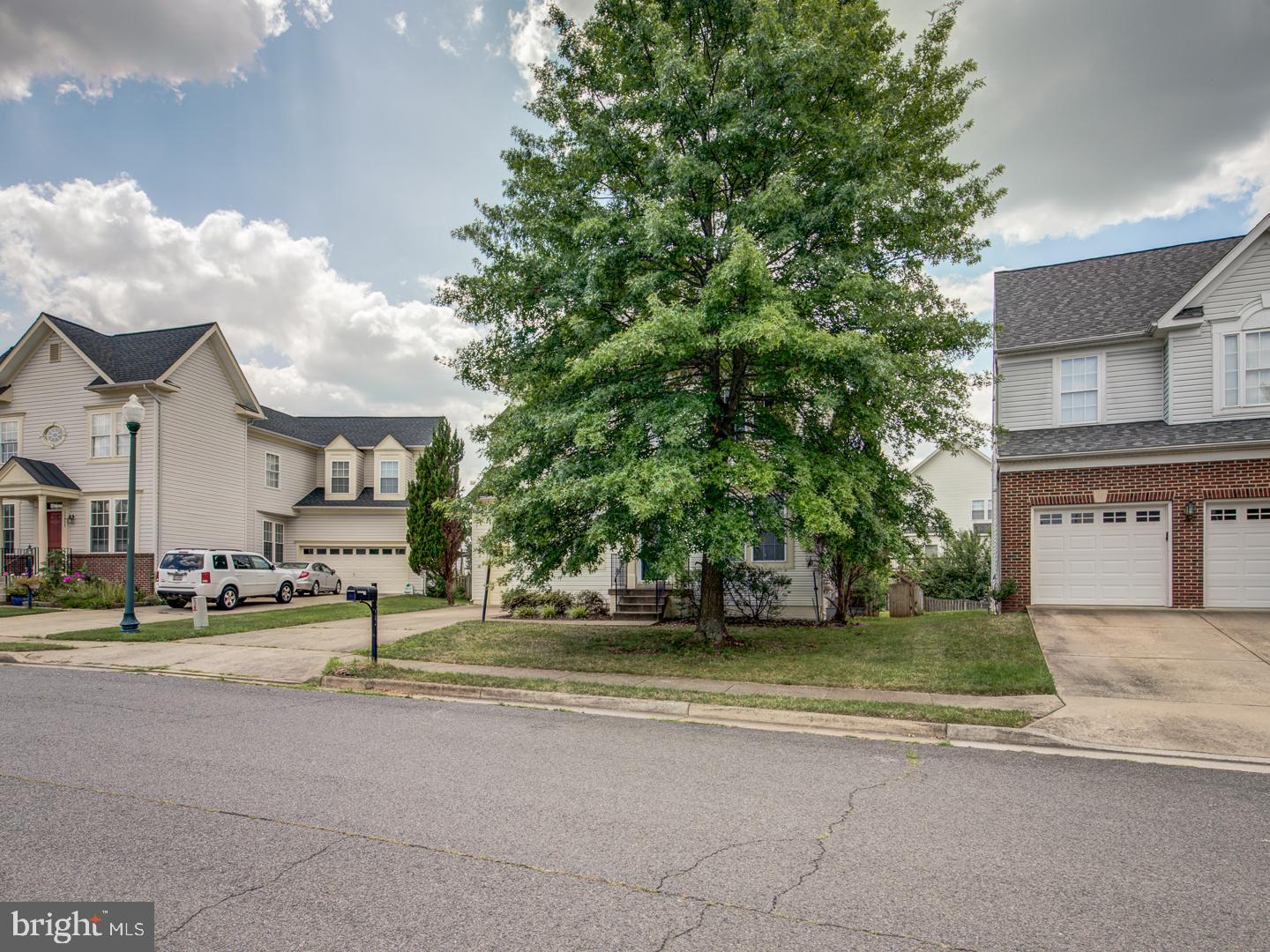 INDEPENDENCE/UNIV VLG - Residential