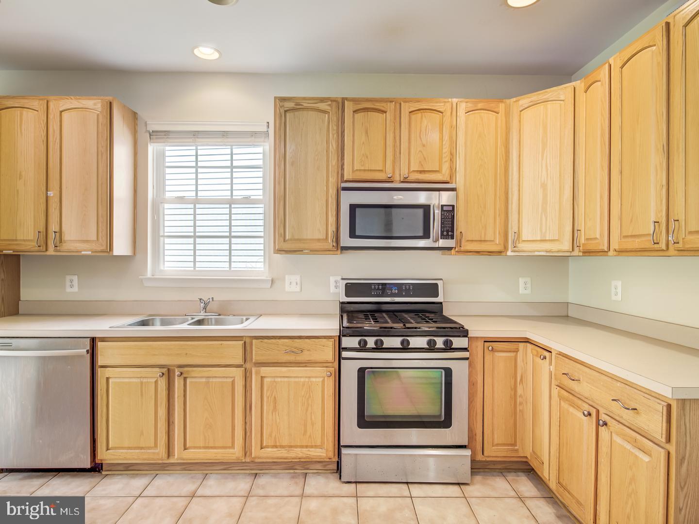 INDEPENDENCE/UNIV VLG - Residential