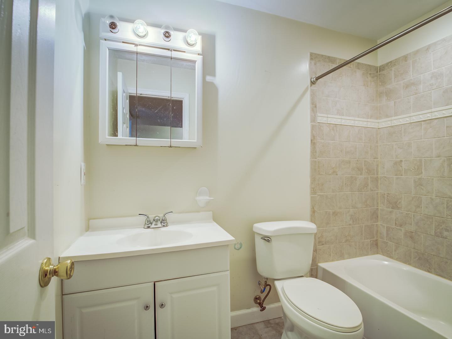 INDEPENDENCE/UNIV VLG - Residential