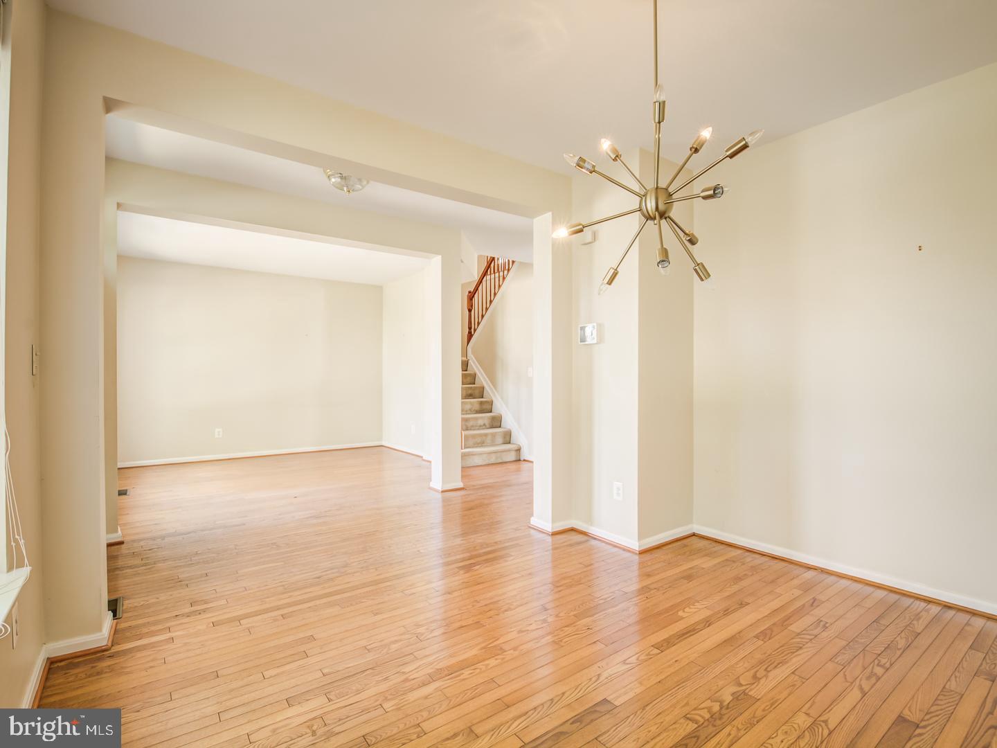 INDEPENDENCE/UNIV VLG - Residential