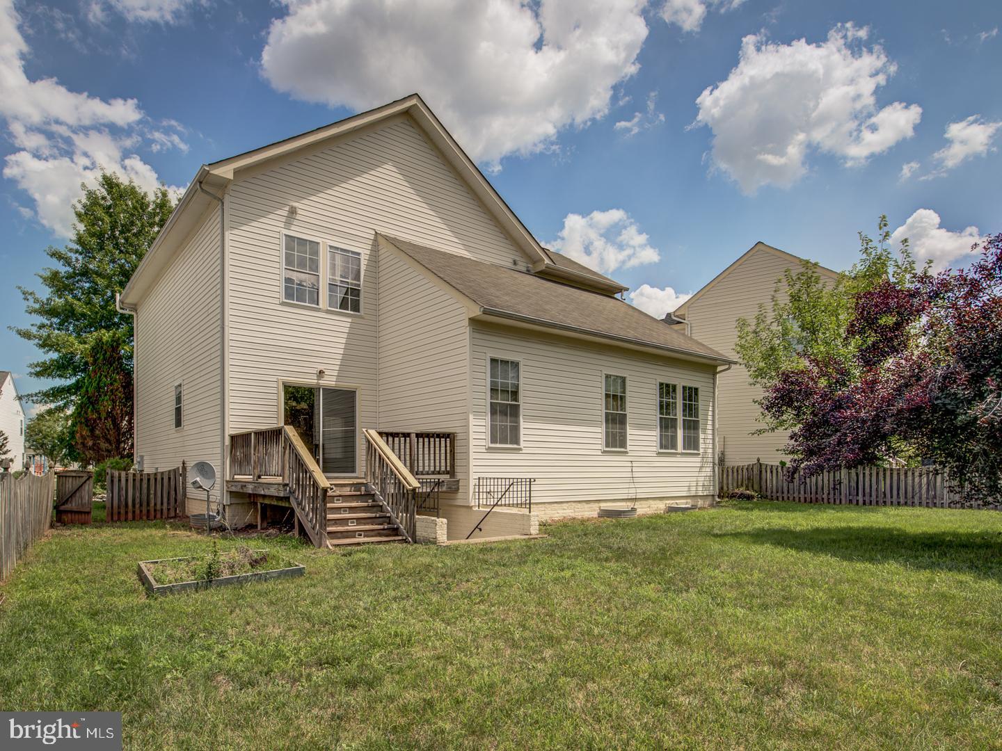 INDEPENDENCE/UNIV VLG - Residential