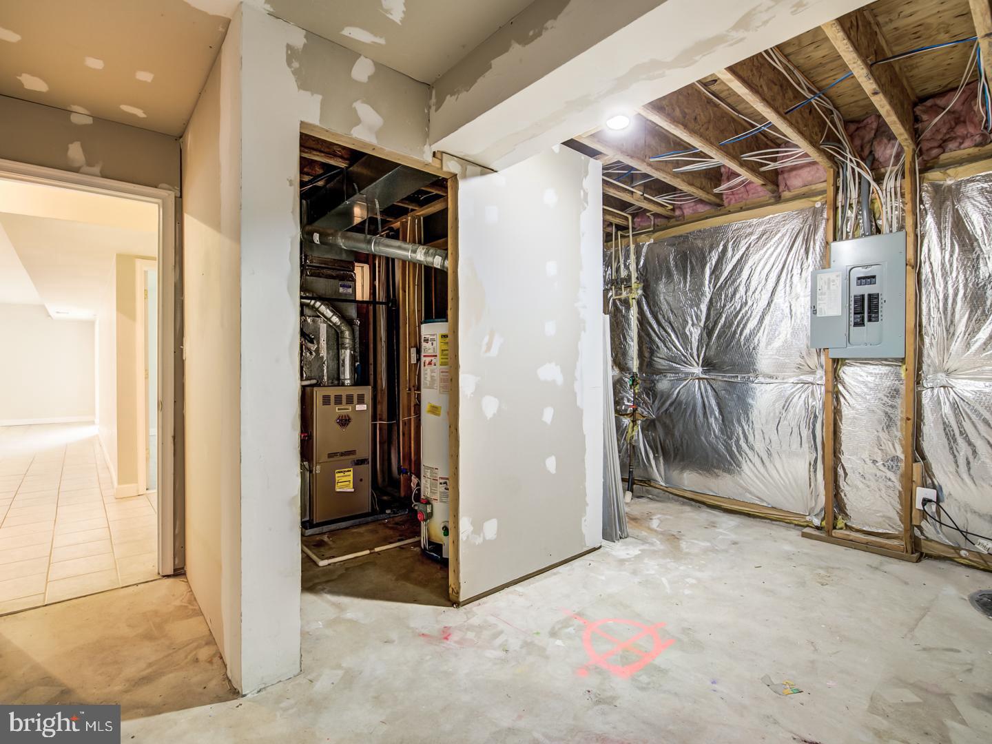 INDEPENDENCE/UNIV VLG - Residential