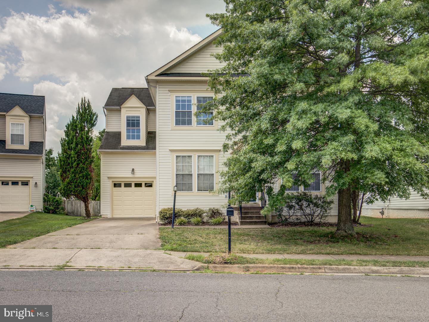 INDEPENDENCE/UNIV VLG - Residential