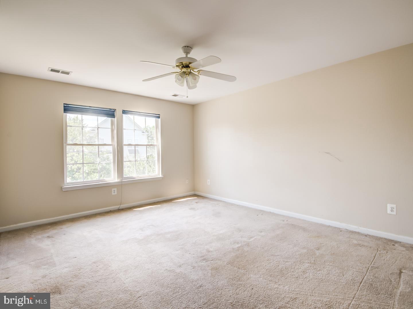 INDEPENDENCE/UNIV VLG - Residential