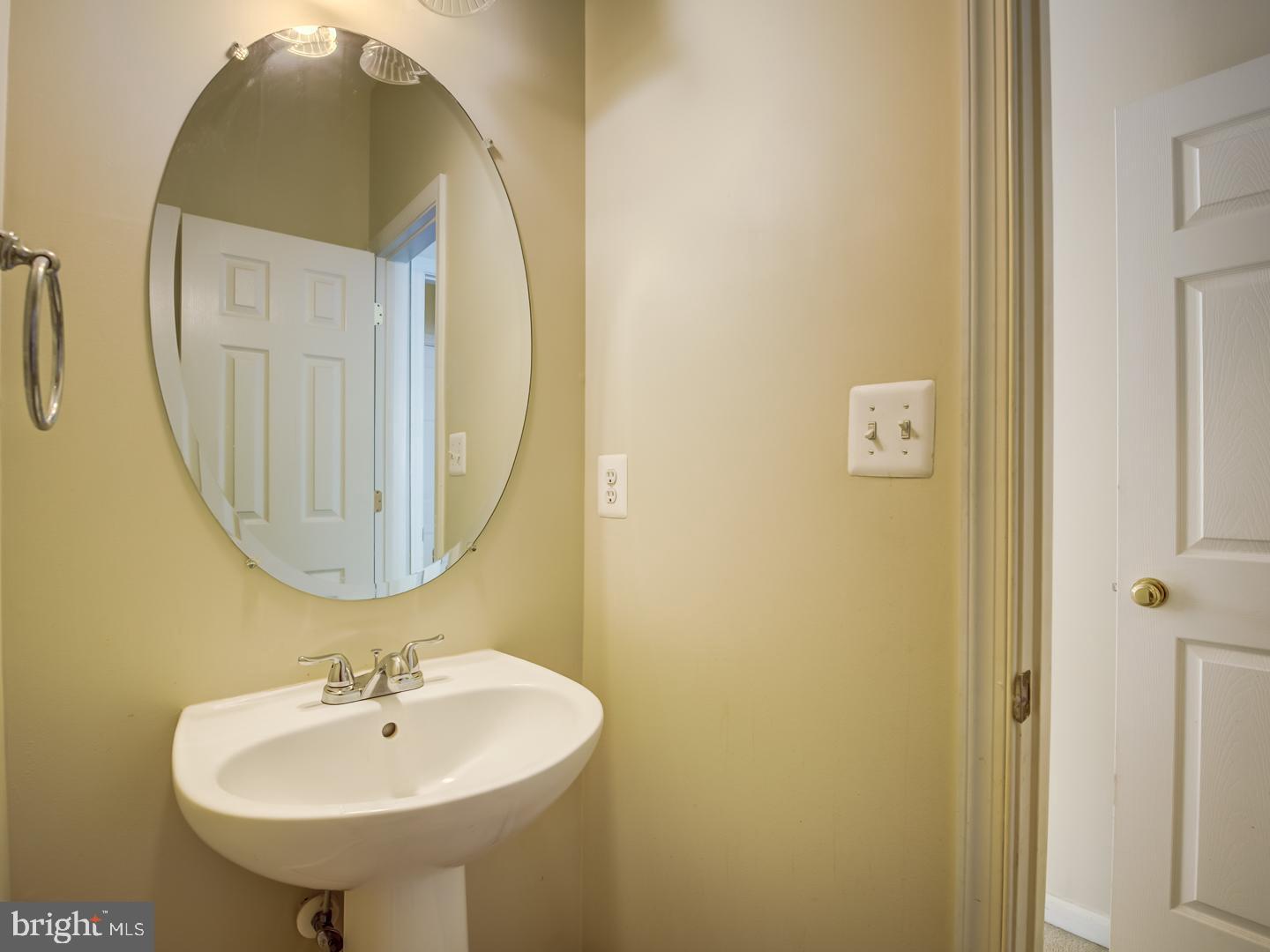 INDEPENDENCE/UNIV VLG - Residential