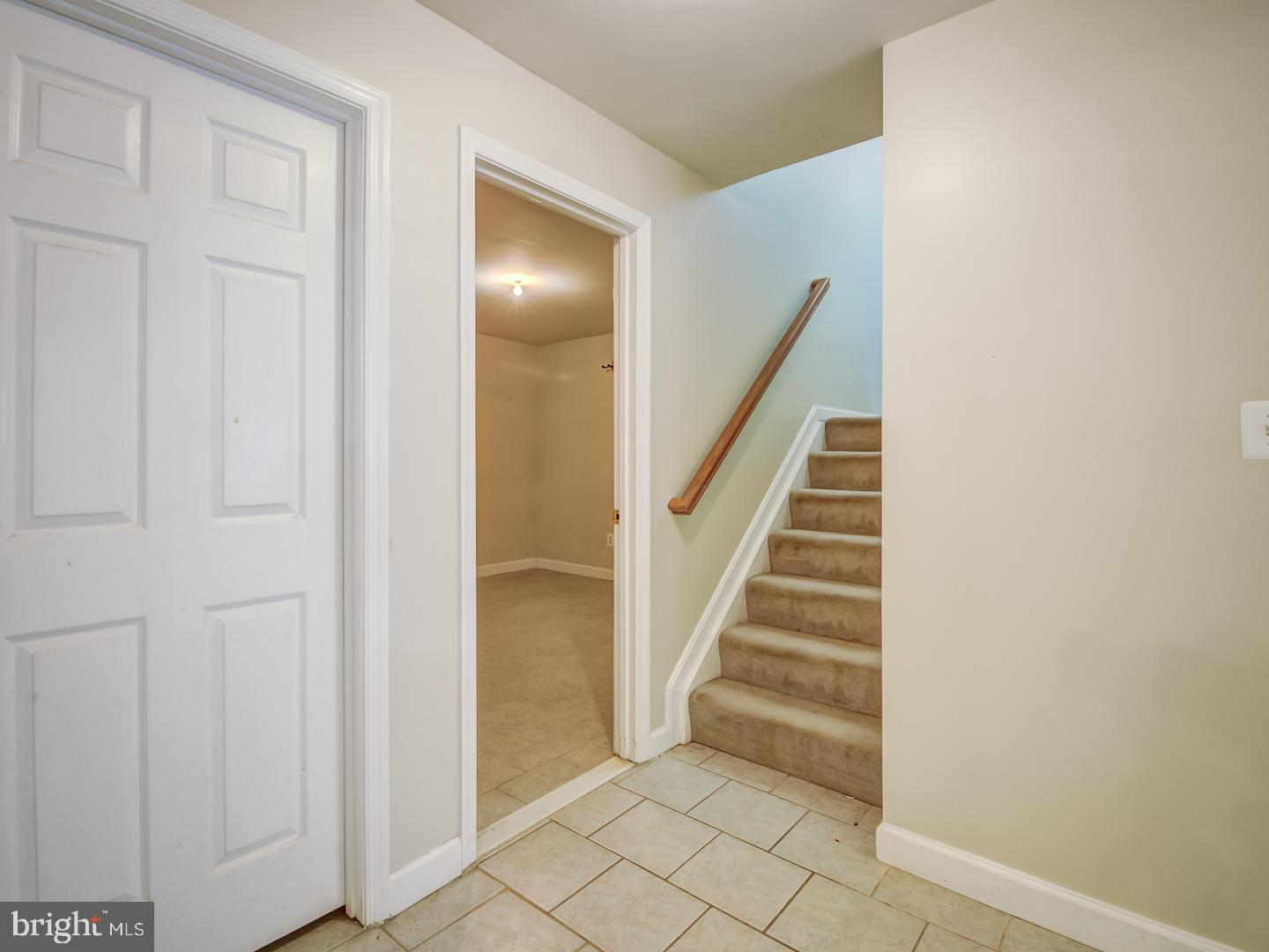 INDEPENDENCE/UNIV VLG - Residential