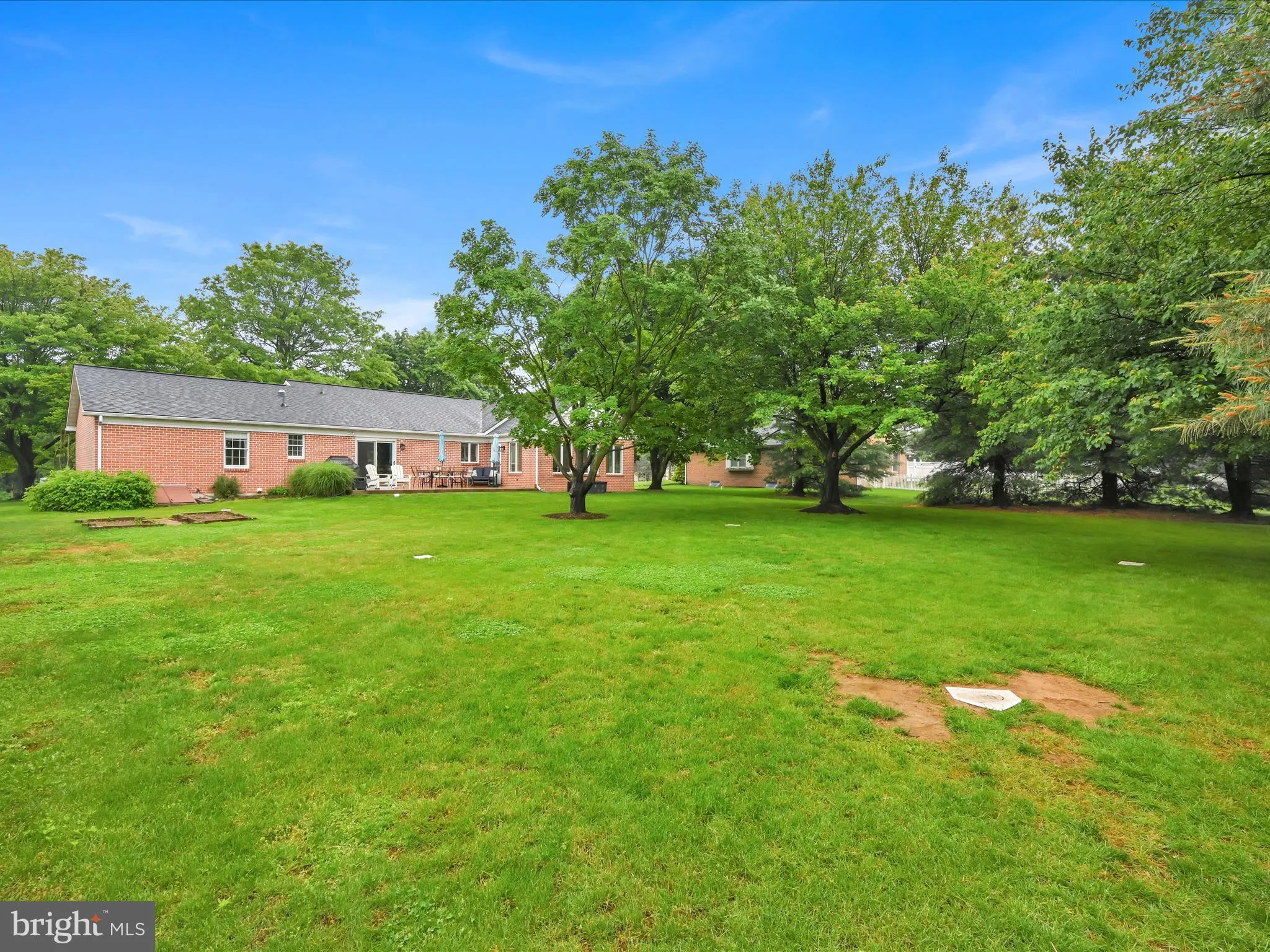 Manheim, Pennsylvania 17545, United States, 3 Bedrooms Bedrooms, ,3 BathroomsBathrooms,Residential,Pending,137693