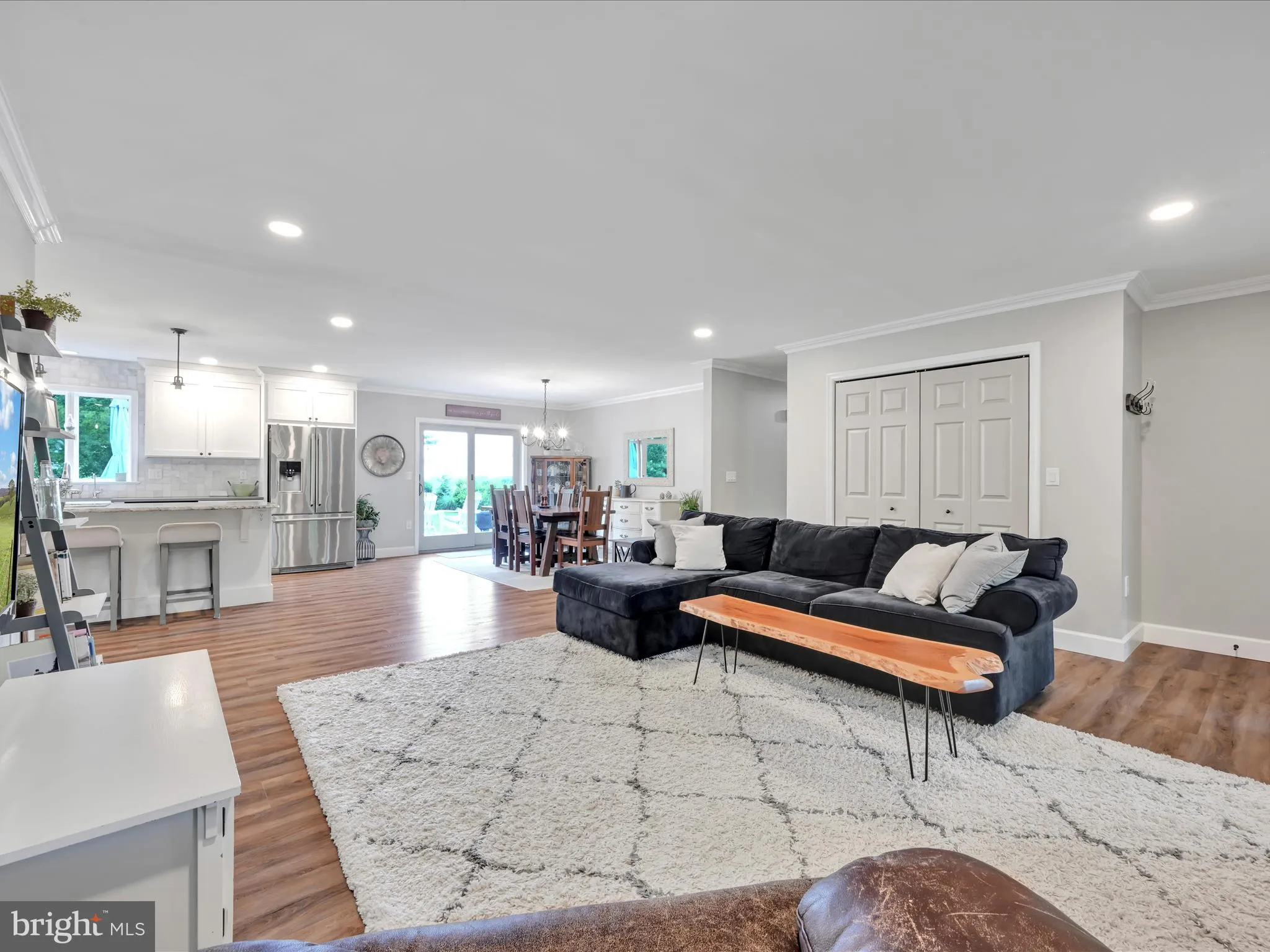 Manheim, Pennsylvania 17545, United States, 3 Bedrooms Bedrooms, ,3 BathroomsBathrooms,Residential,Pending,137693