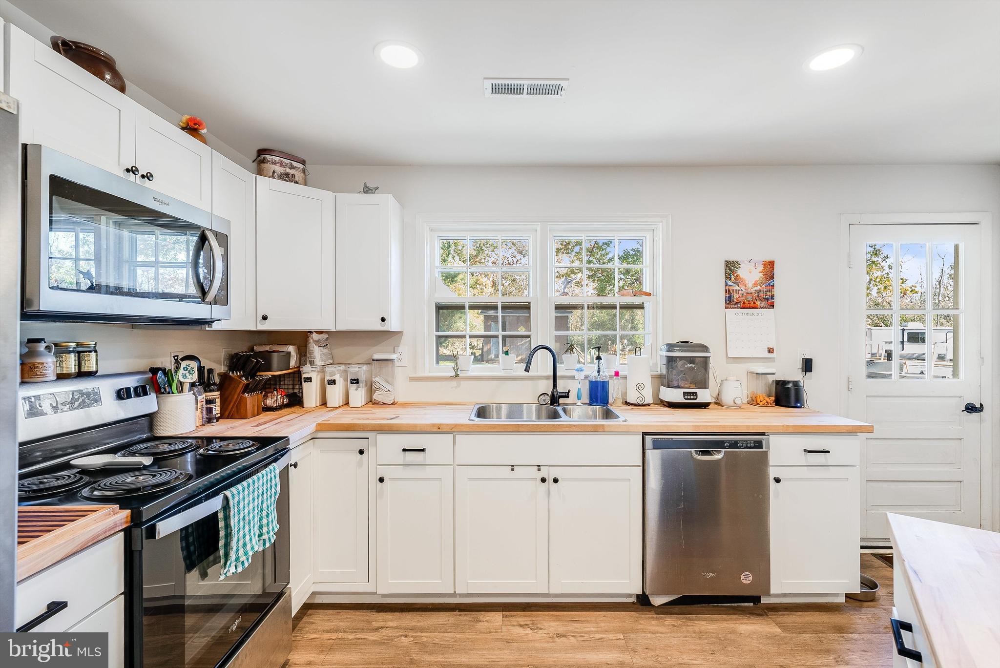 WOODHAVEN - Residential