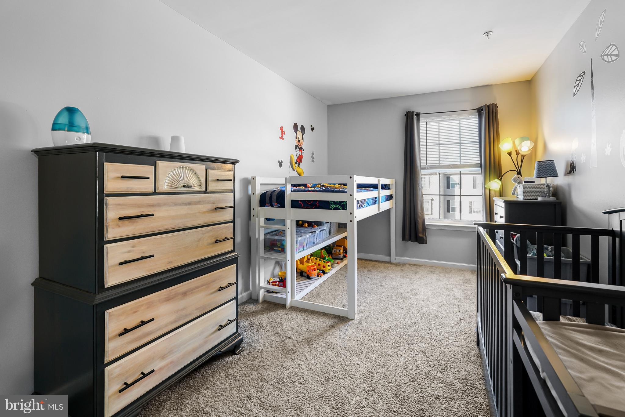 RED HILL - Residential