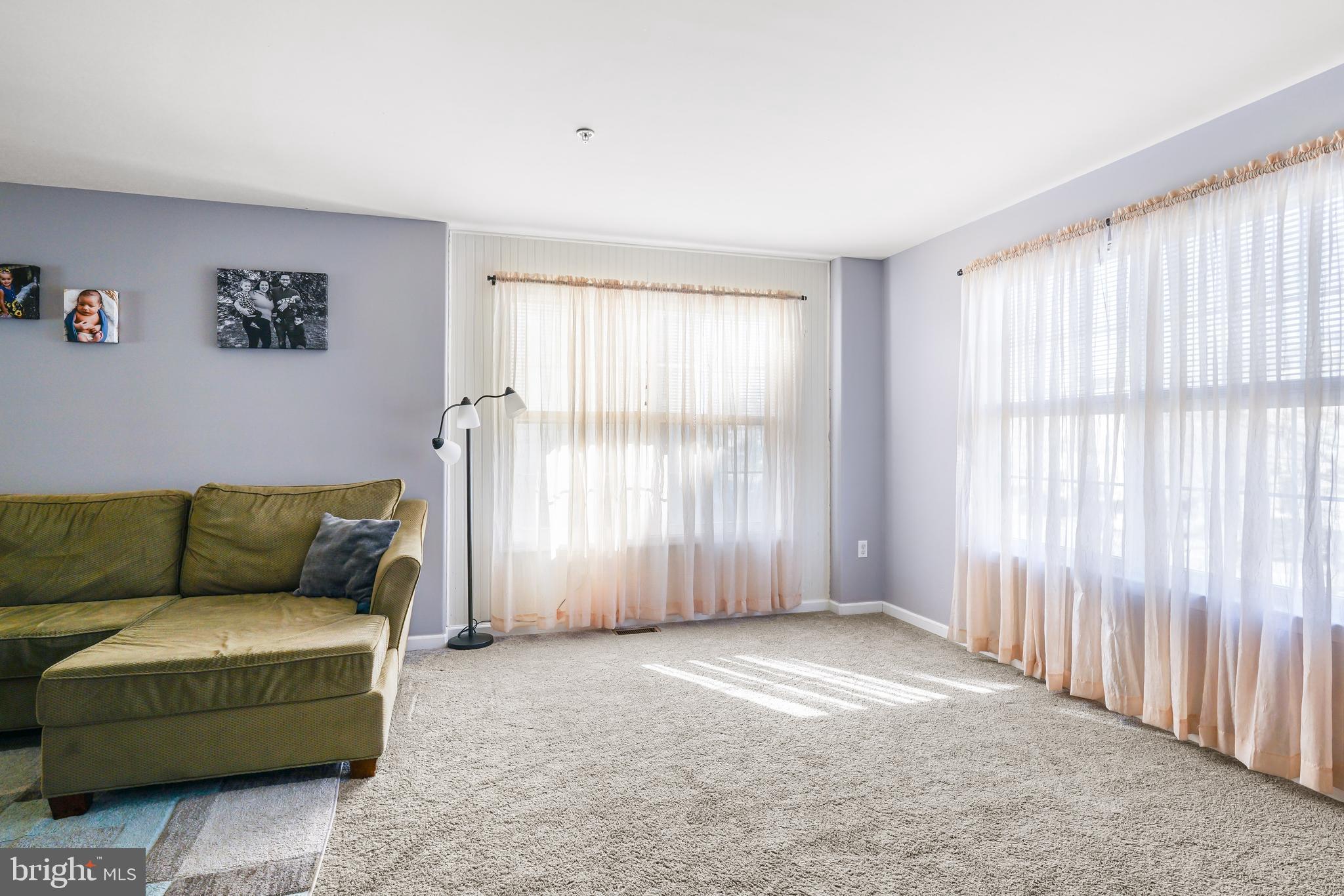 RED HILL - Residential