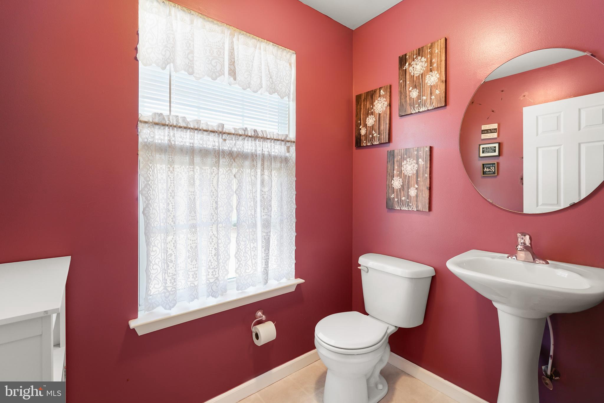 RED HILL - Residential