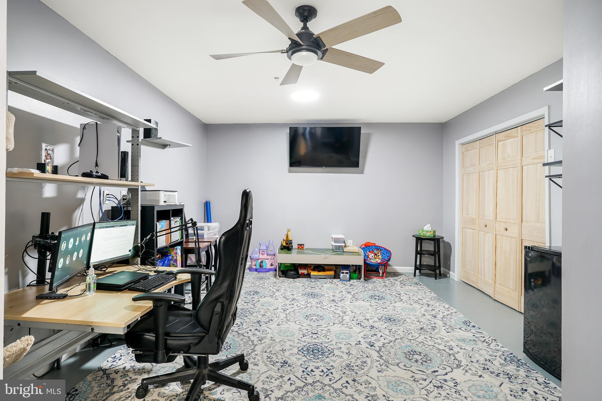 RED HILL - Residential