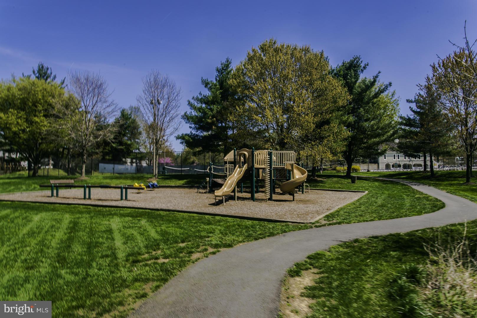 FRANKLIN FARM - Residential