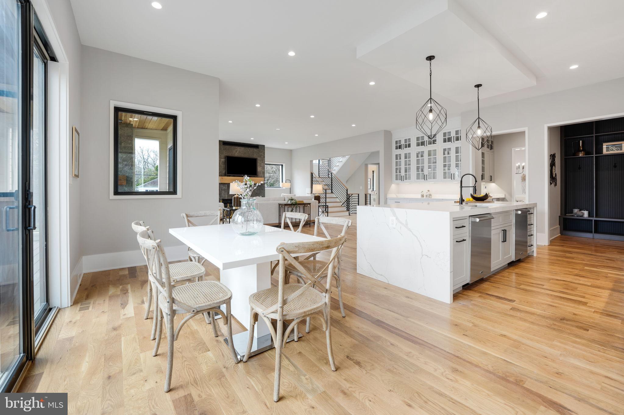 CHESTERBROOK WOODS - Residential