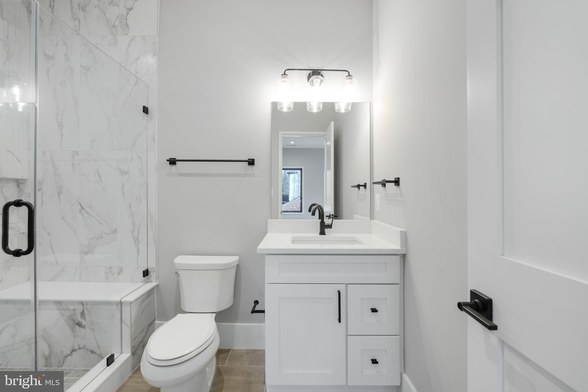 CHESTERBROOK WOODS - Residential