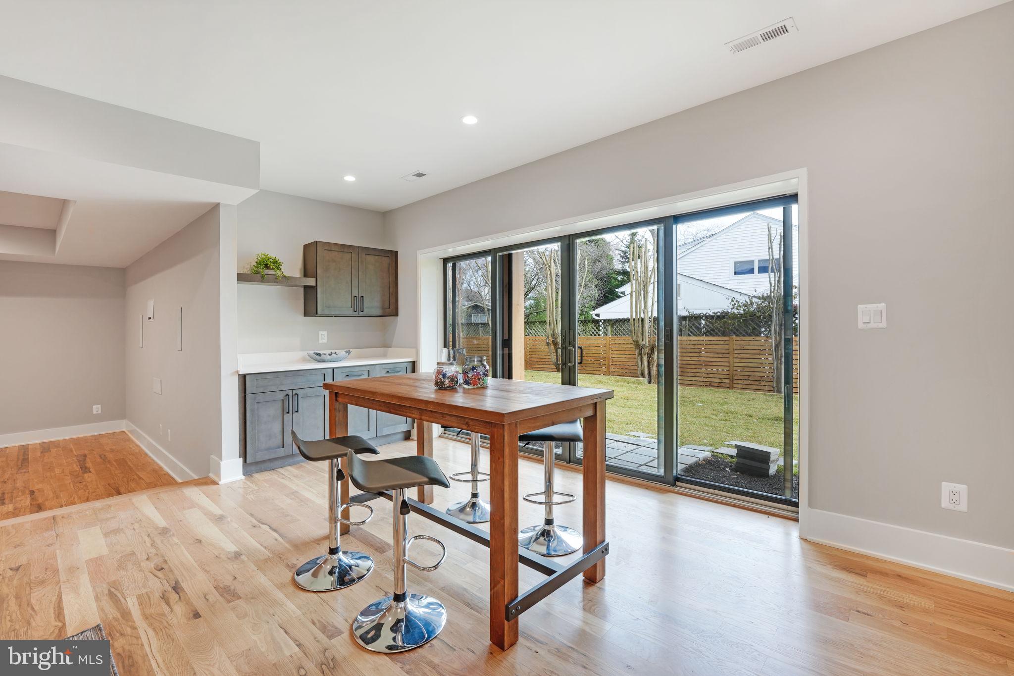 CHESTERBROOK WOODS - Residential