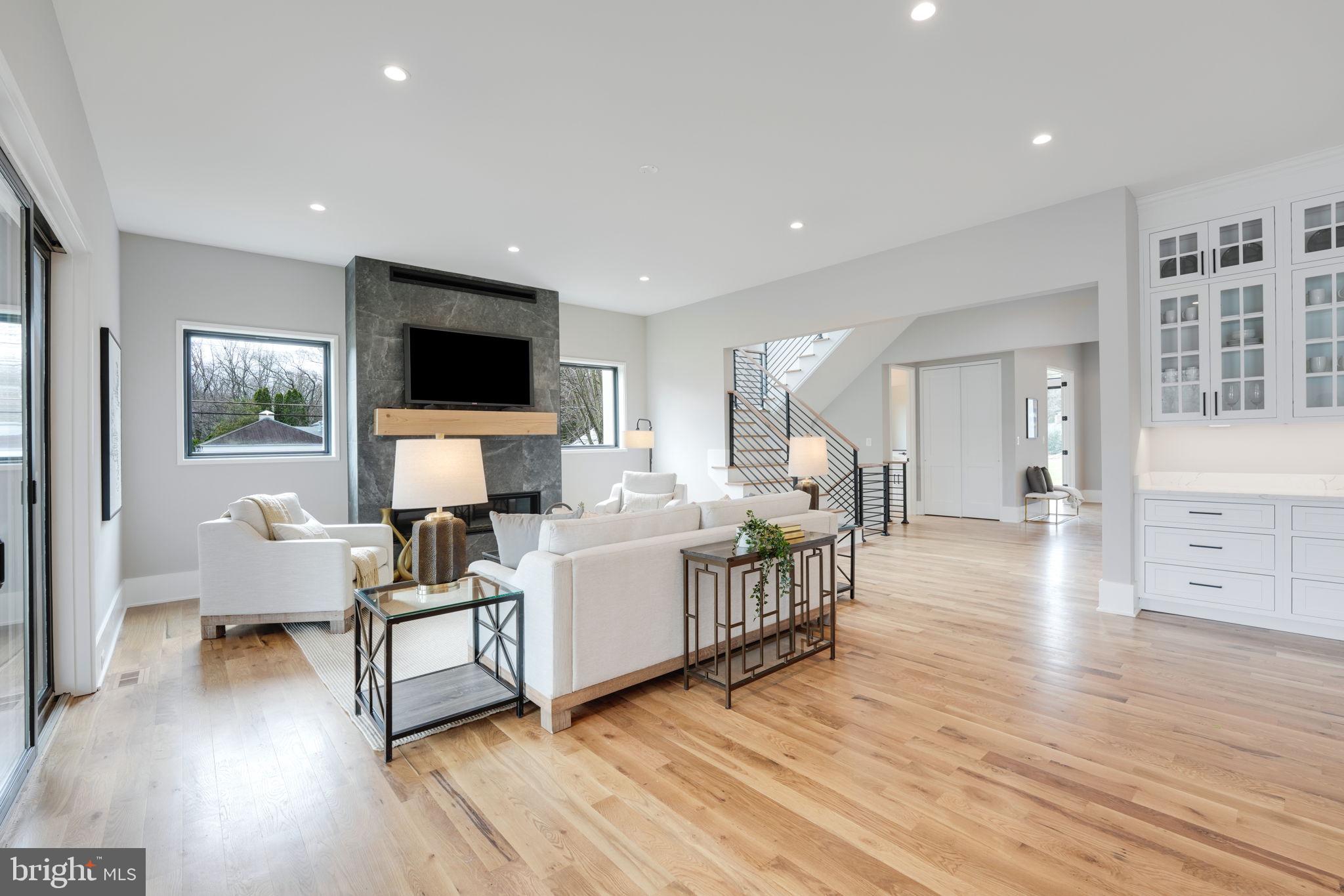 CHESTERBROOK WOODS - Residential