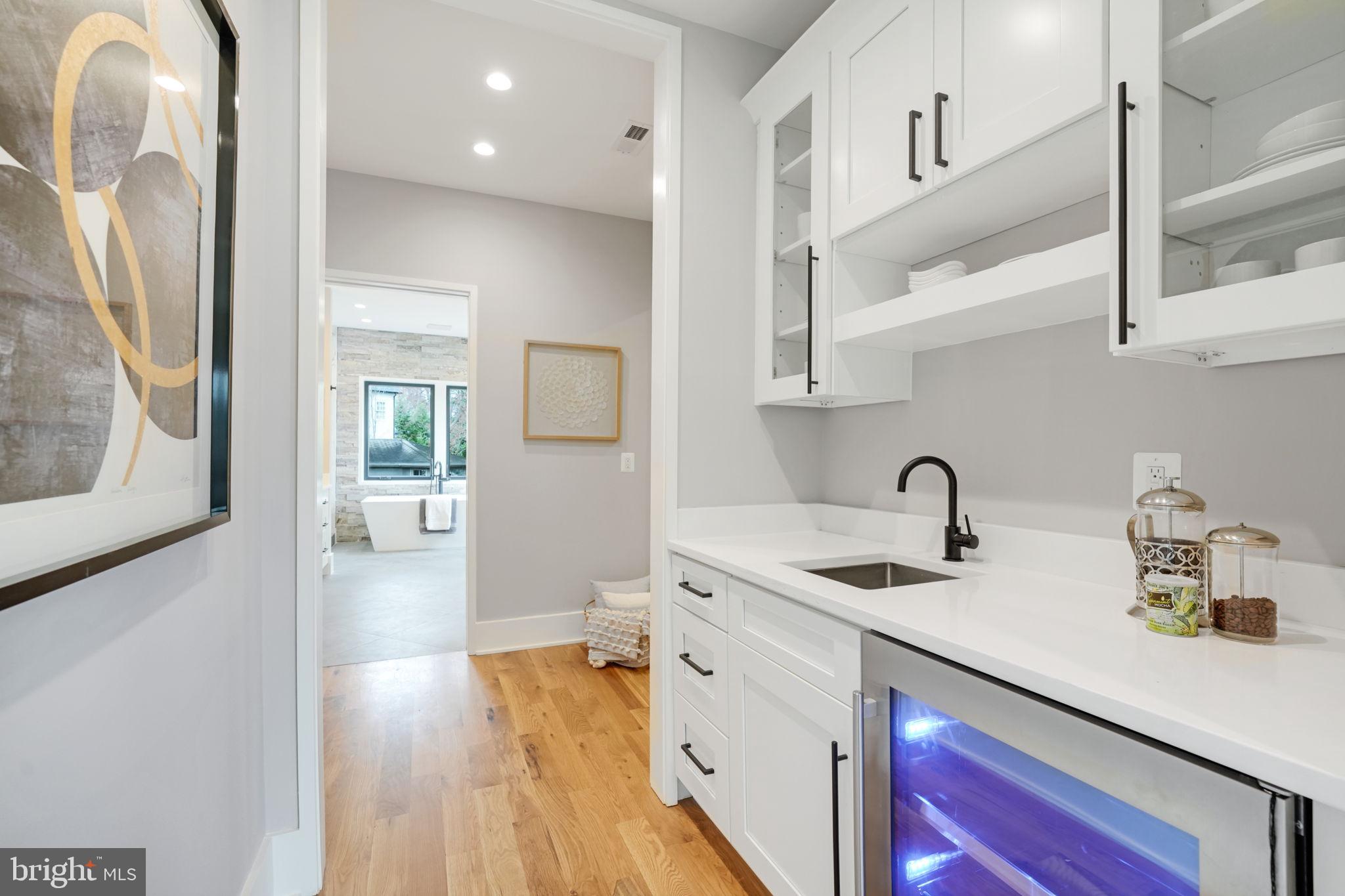 CHESTERBROOK WOODS - Residential