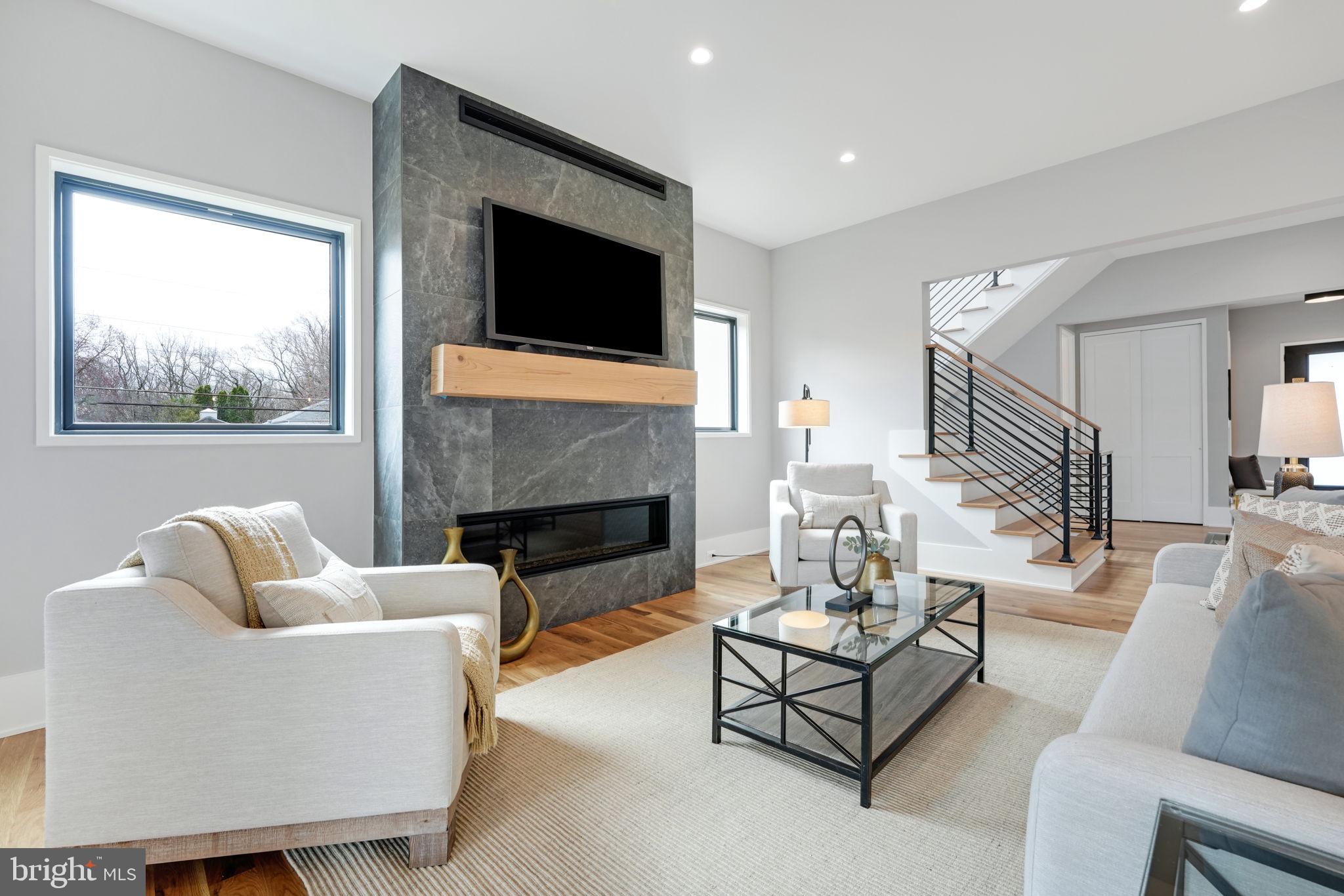 CHESTERBROOK WOODS - Residential