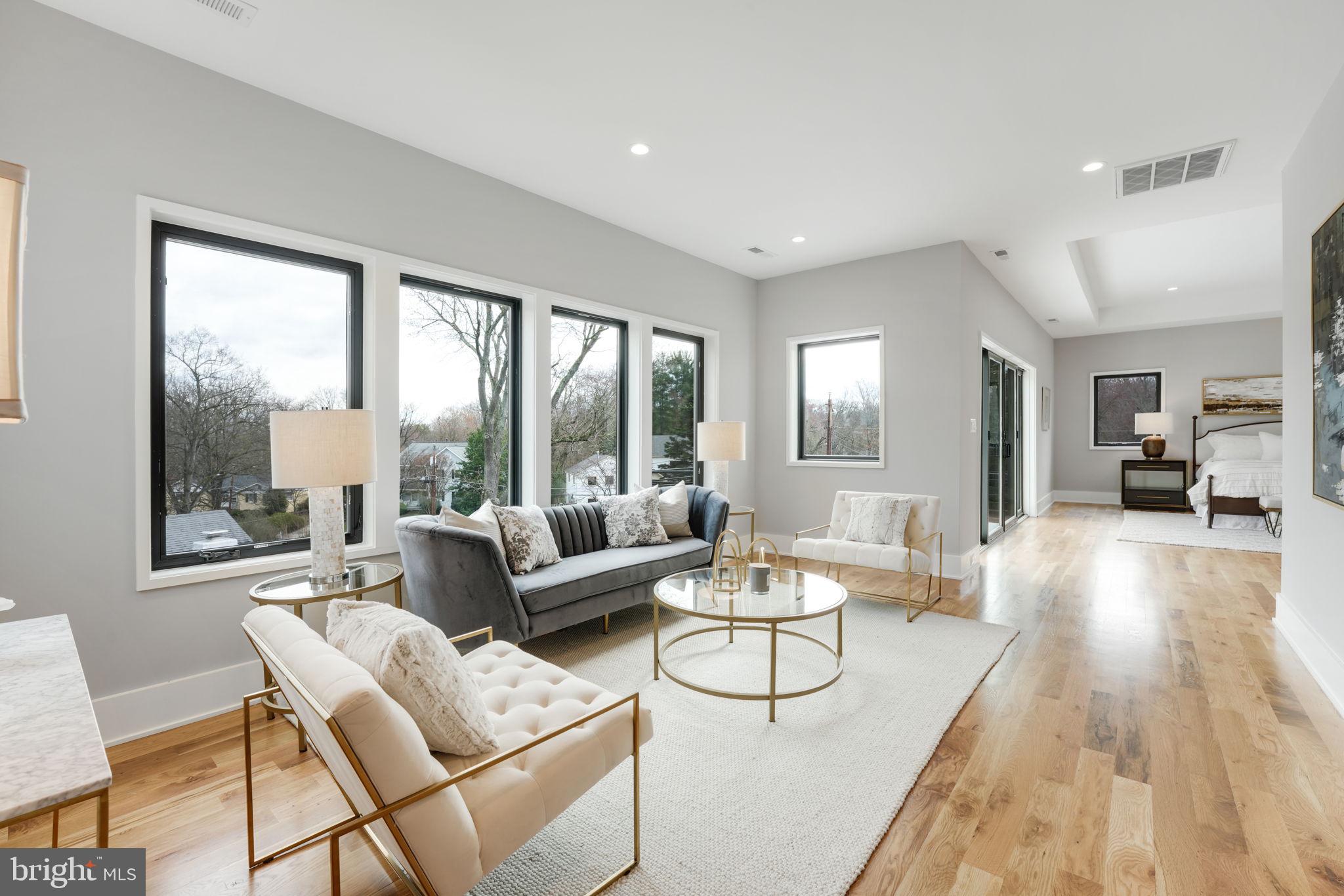 CHESTERBROOK WOODS - Residential