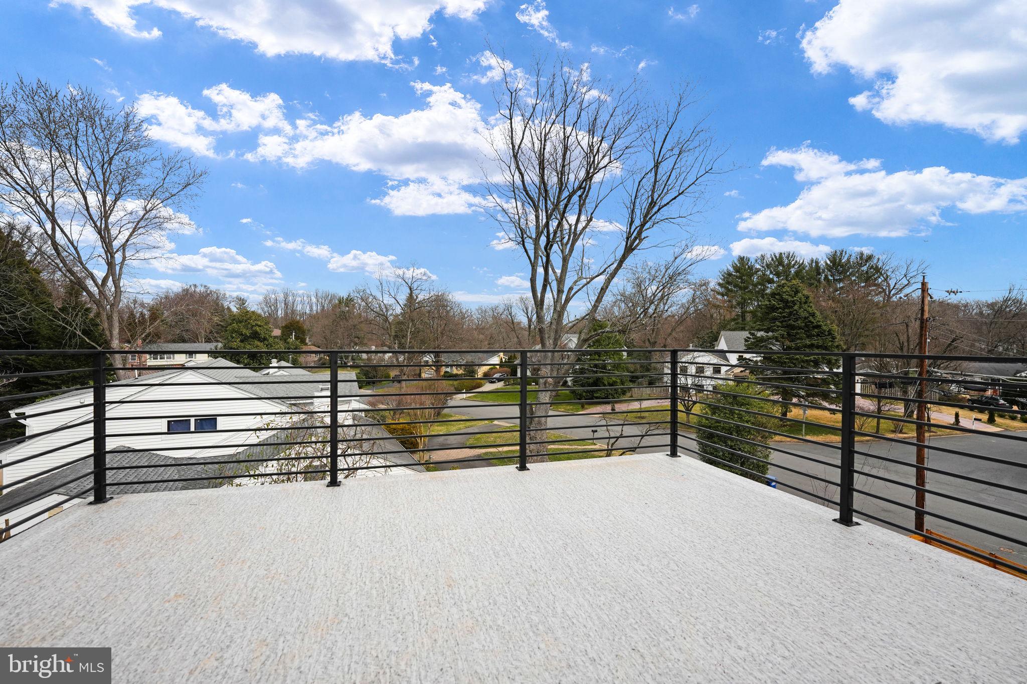 CHESTERBROOK WOODS - Residential