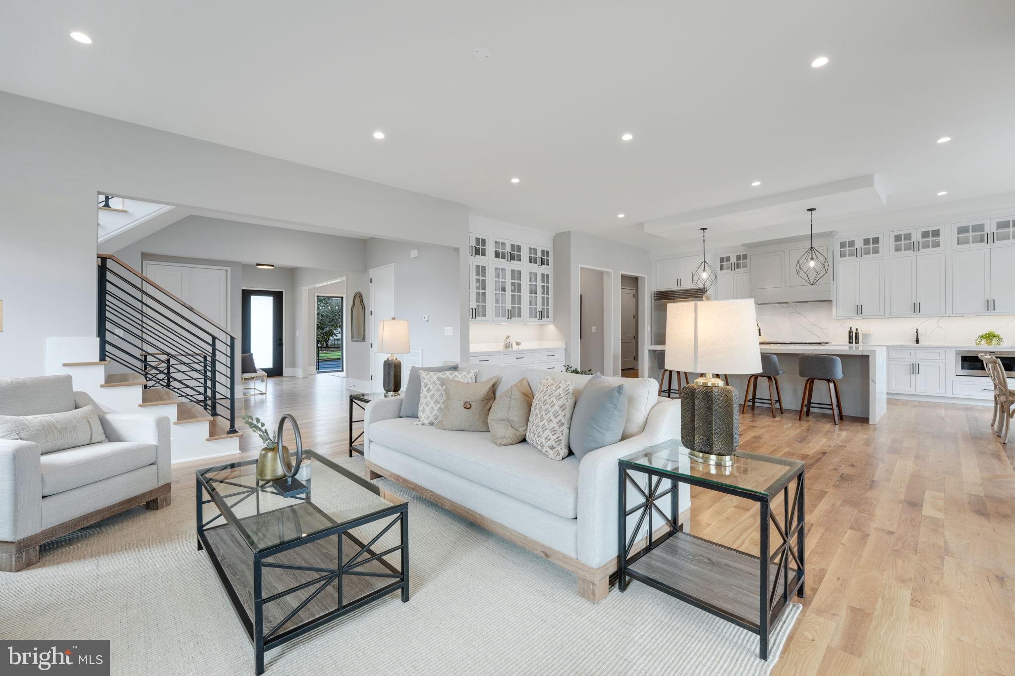 CHESTERBROOK WOODS - Residential