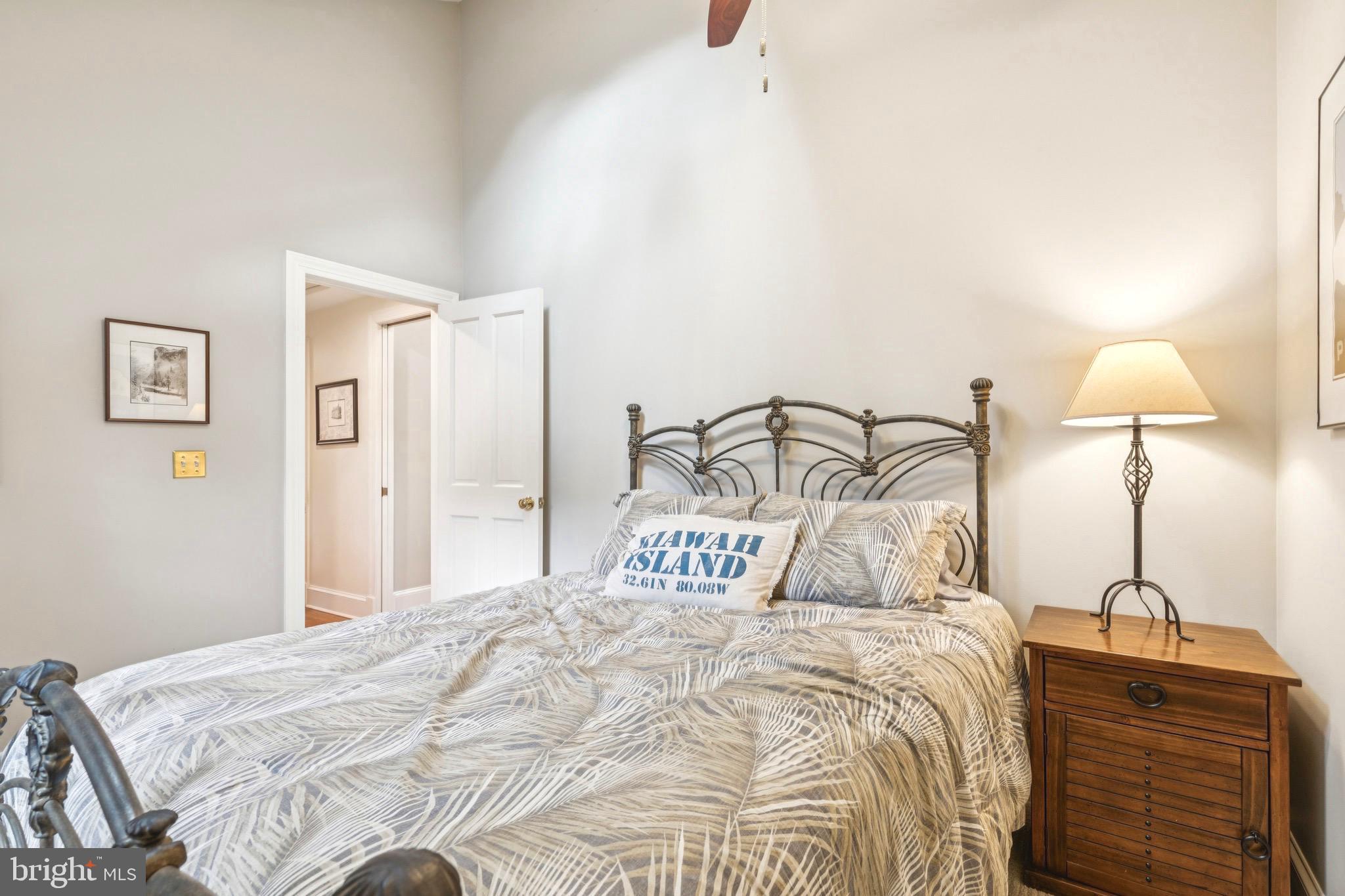 WEST ANNAPOLIS - Residential