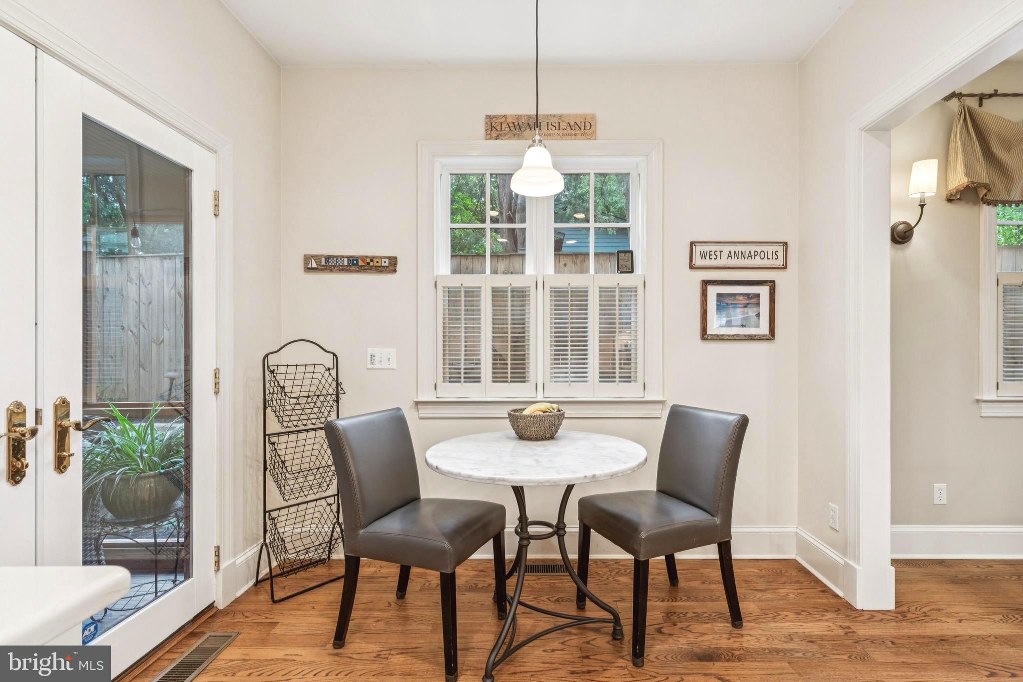 WEST ANNAPOLIS - Residential