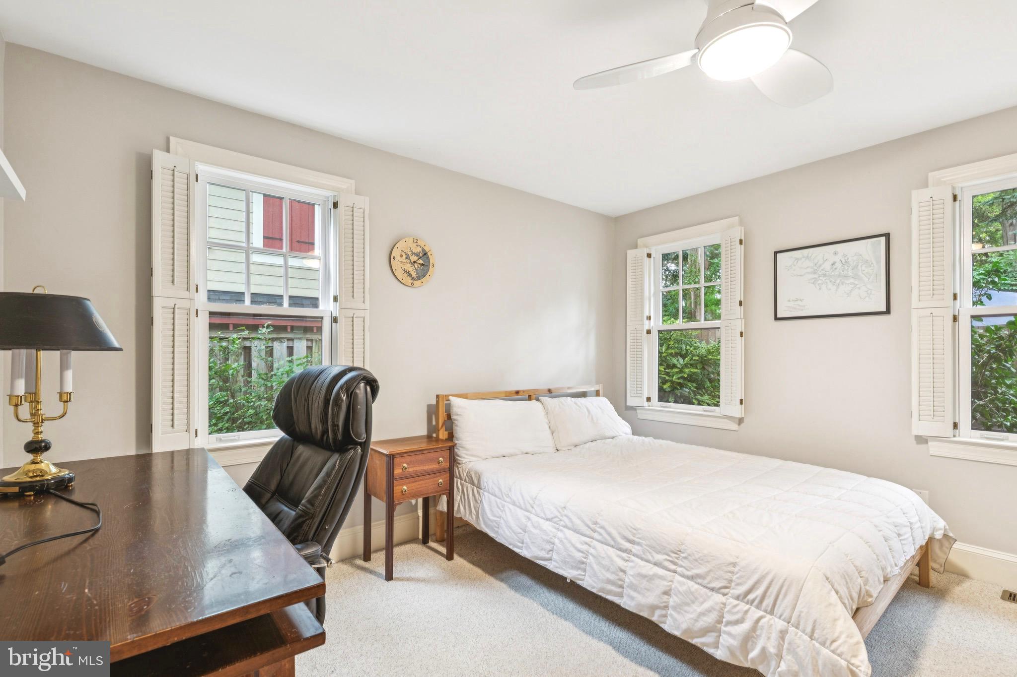 WEST ANNAPOLIS - Residential