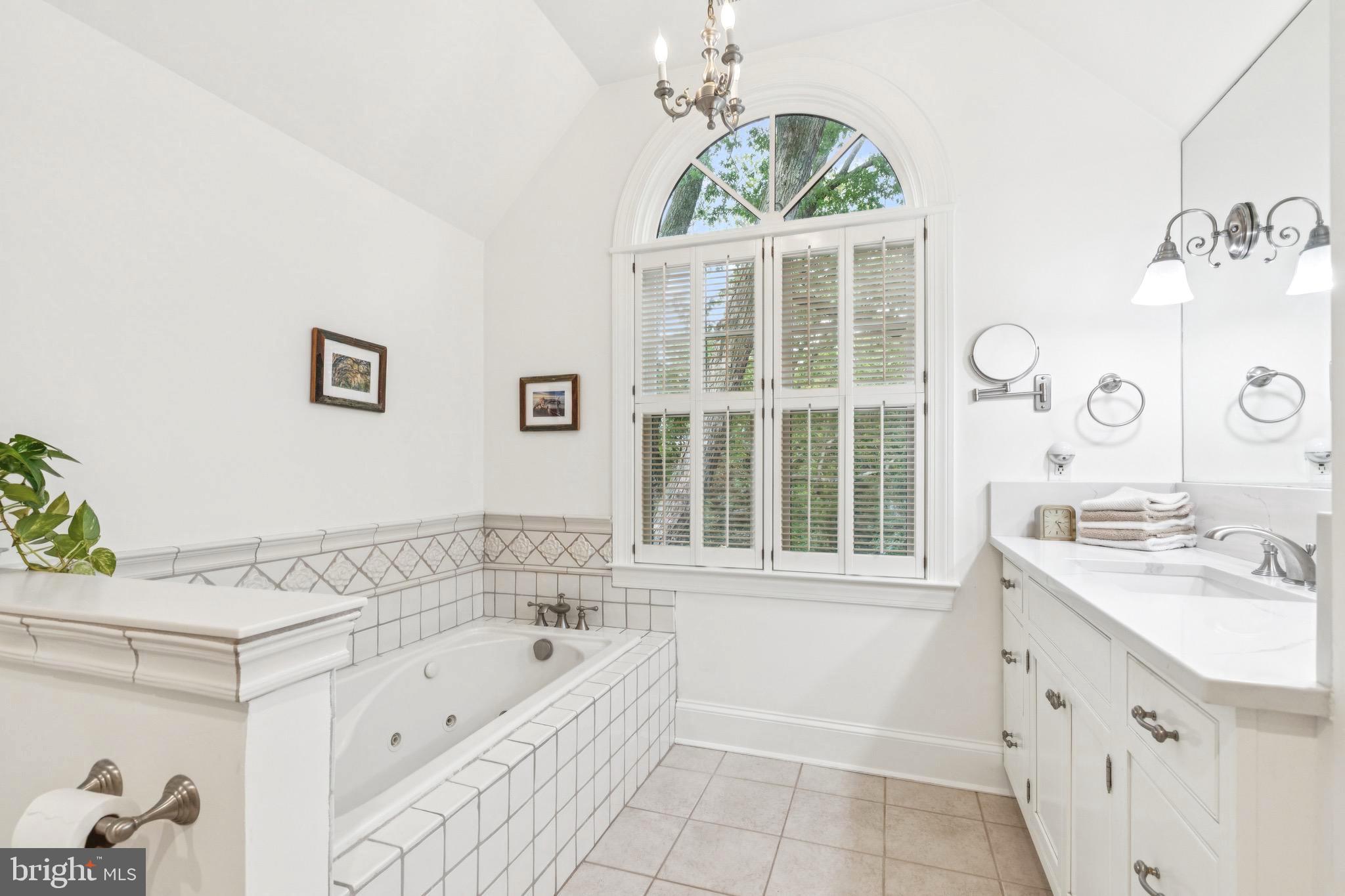 WEST ANNAPOLIS - Residential