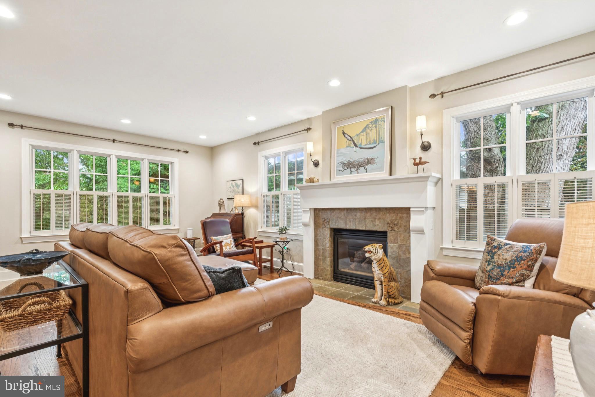 WEST ANNAPOLIS - Residential