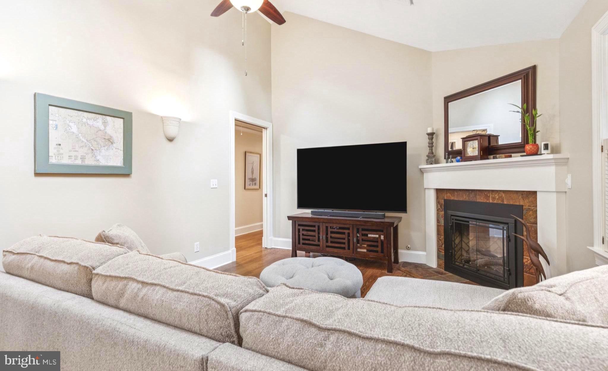 WEST ANNAPOLIS - Residential