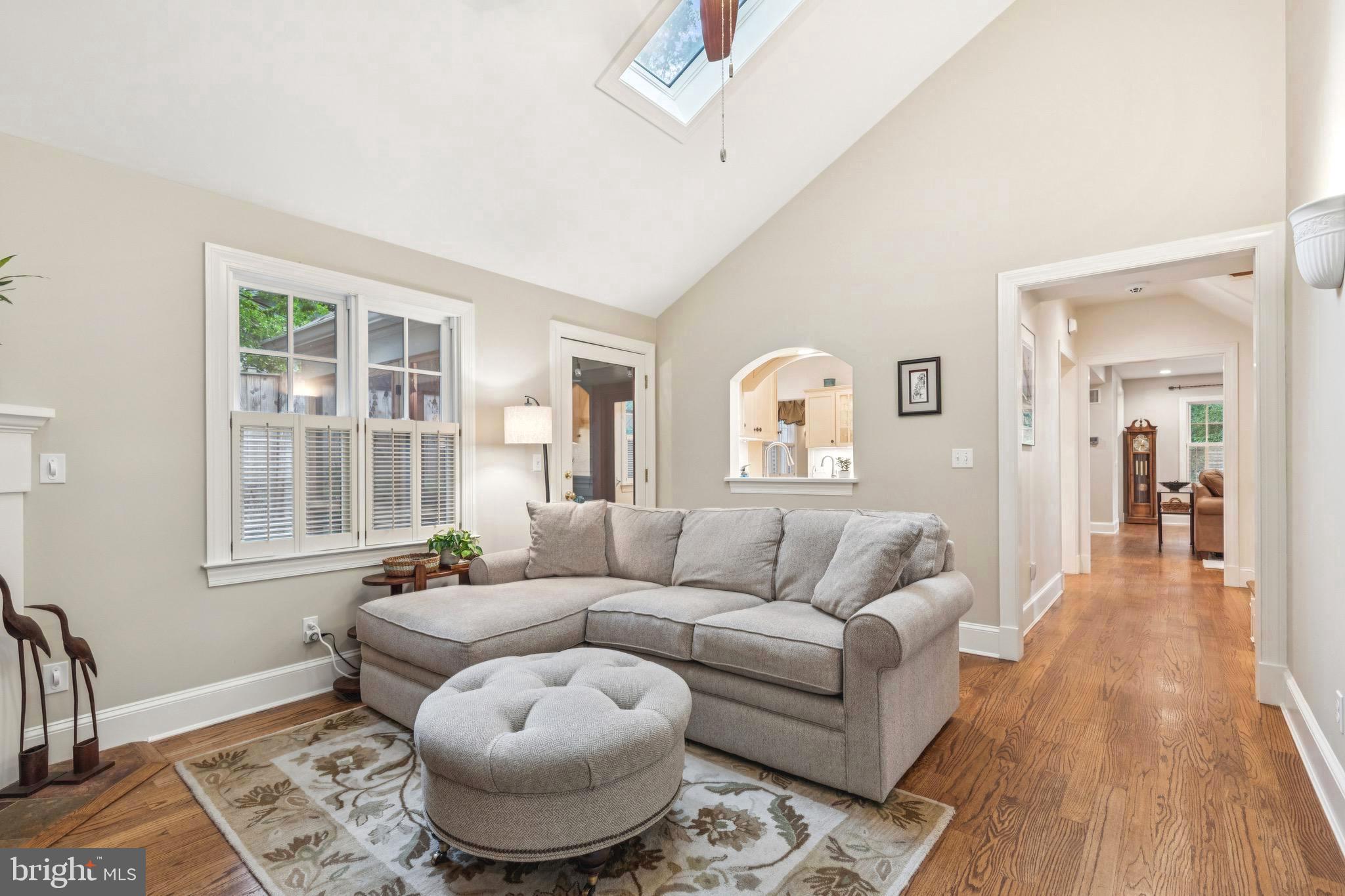 WEST ANNAPOLIS - Residential