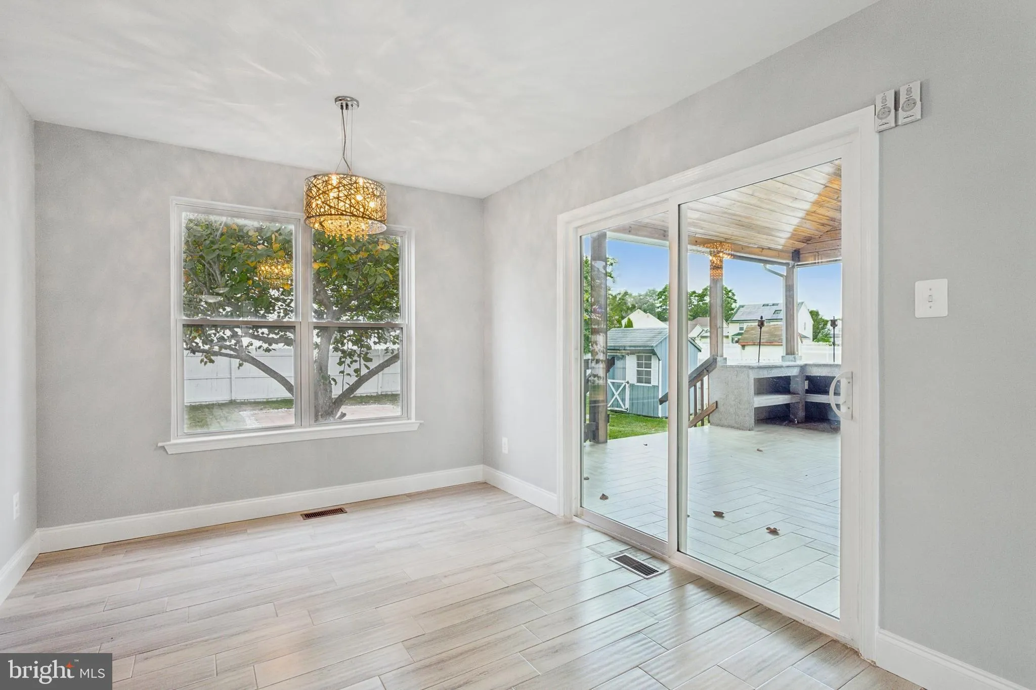 Sicklerville, New Jersey 08081, United States, 3 Bedrooms Bedrooms, ,3 BathroomsBathrooms,Residential,Active,41907