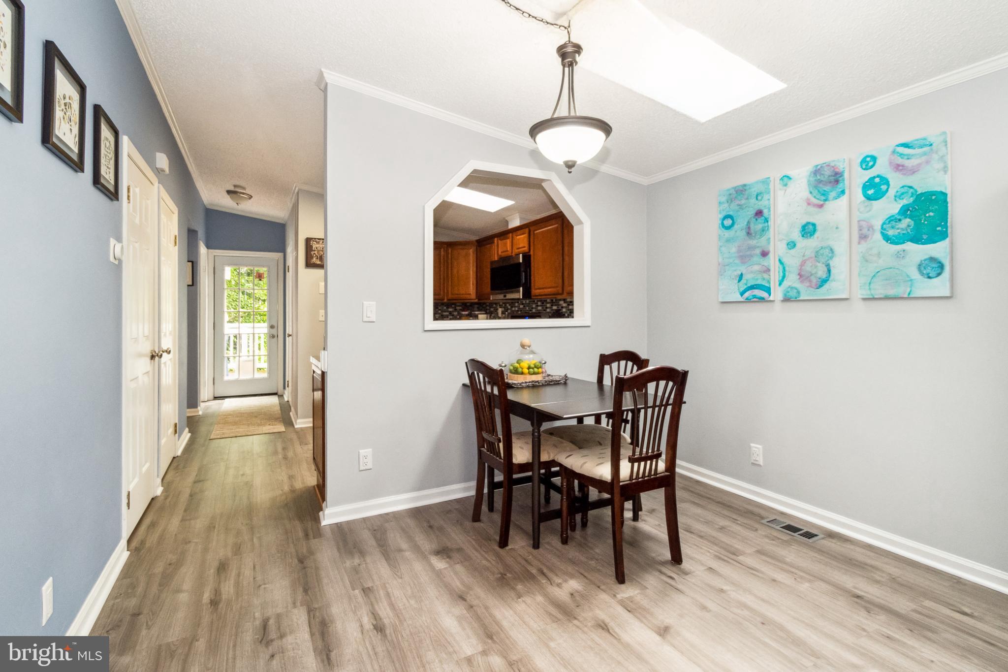 SIGNAL HILL - Residential