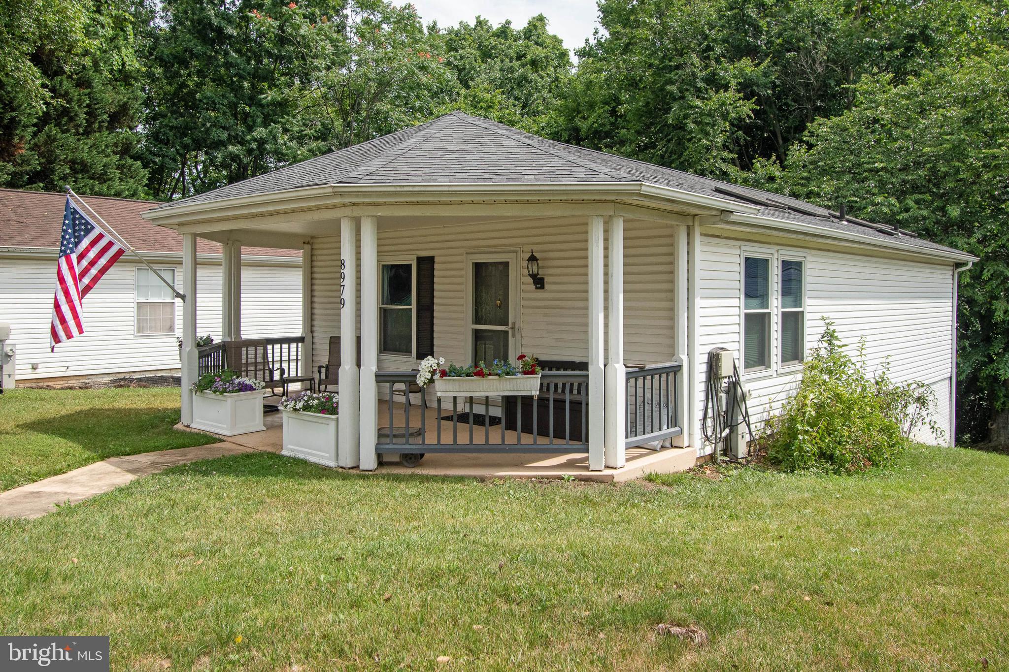 SIGNAL HILL - Residential