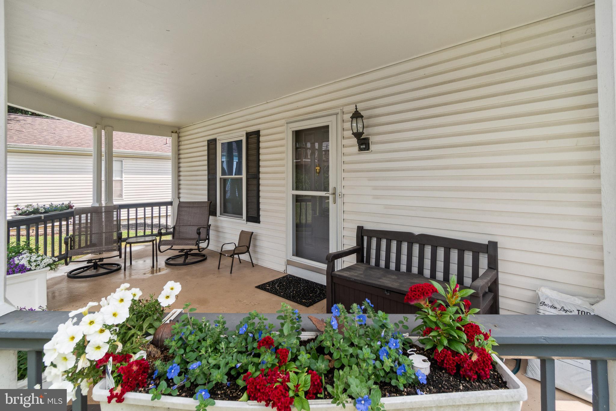 SIGNAL HILL - Residential