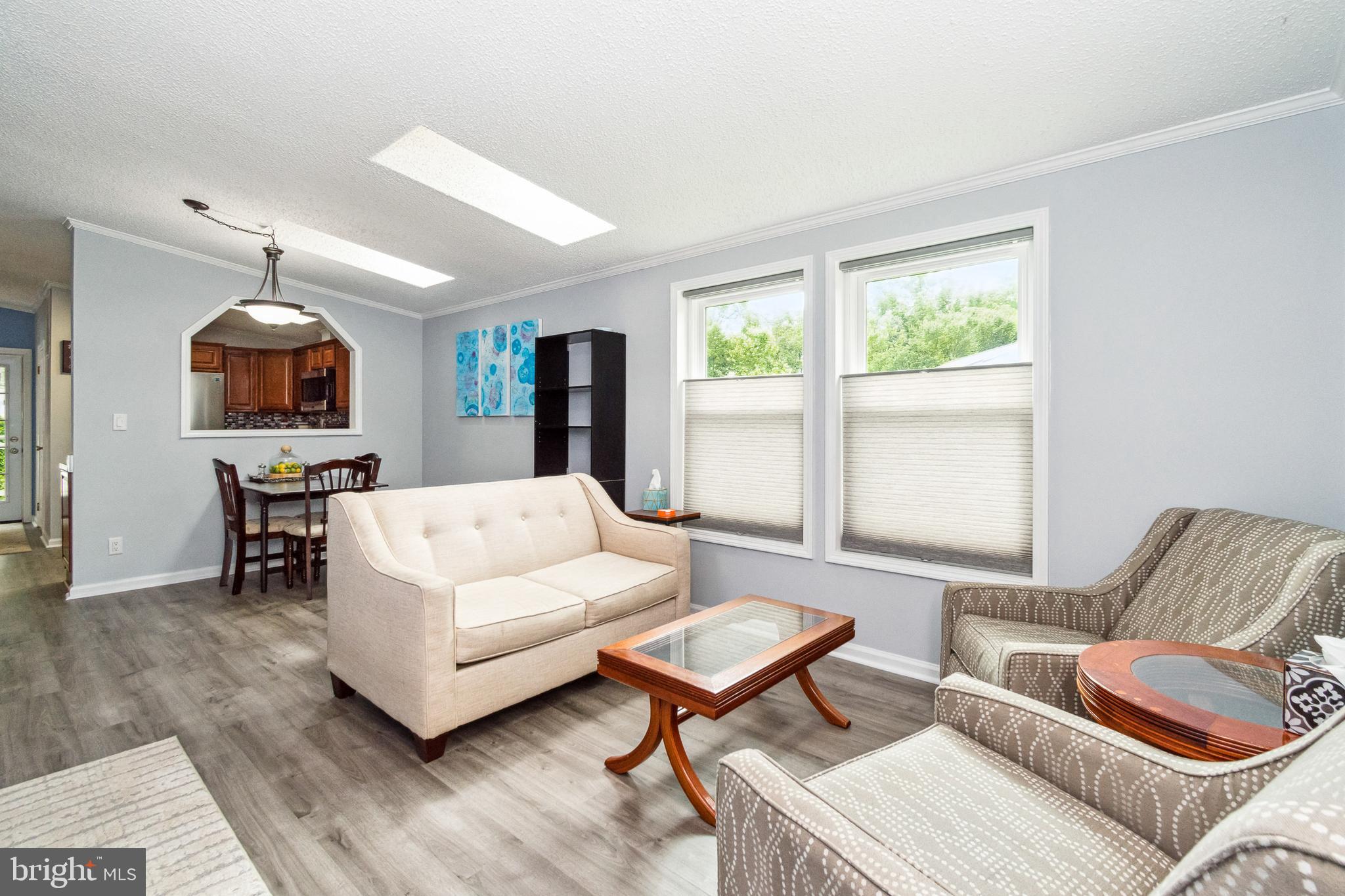 SIGNAL HILL - Residential