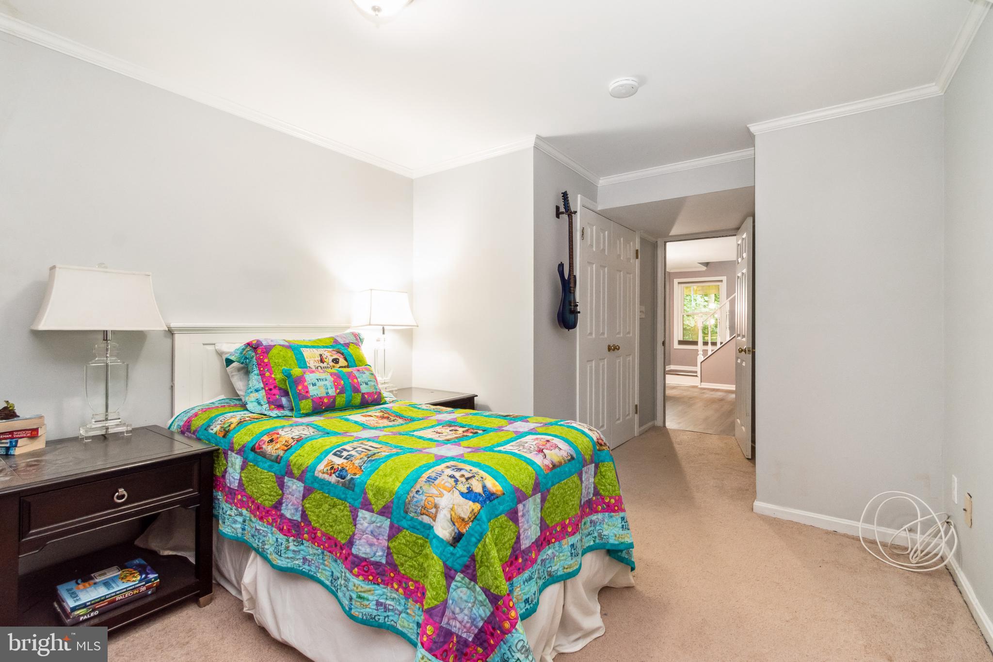 SIGNAL HILL - Residential