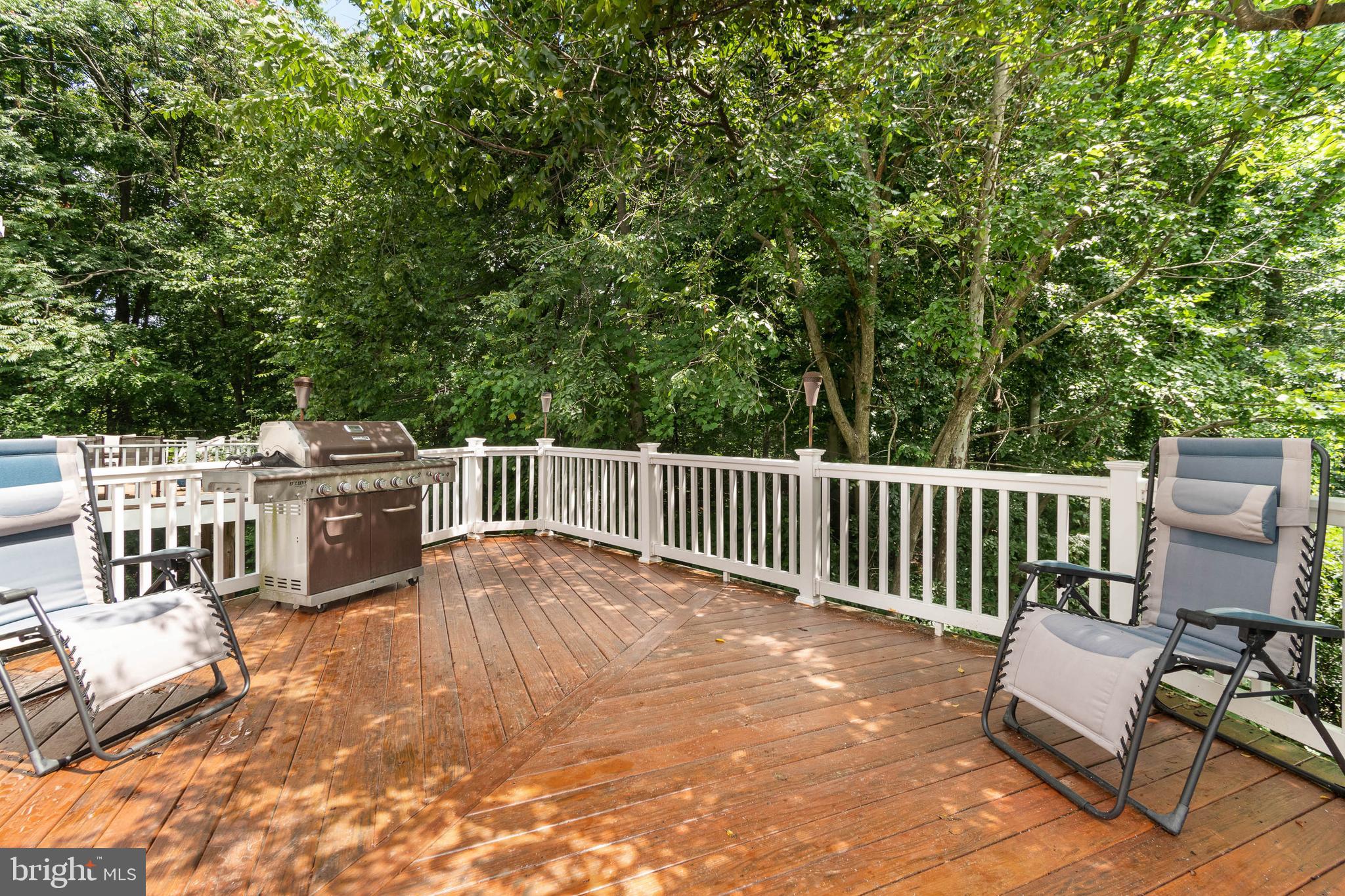 SIGNAL HILL - Residential