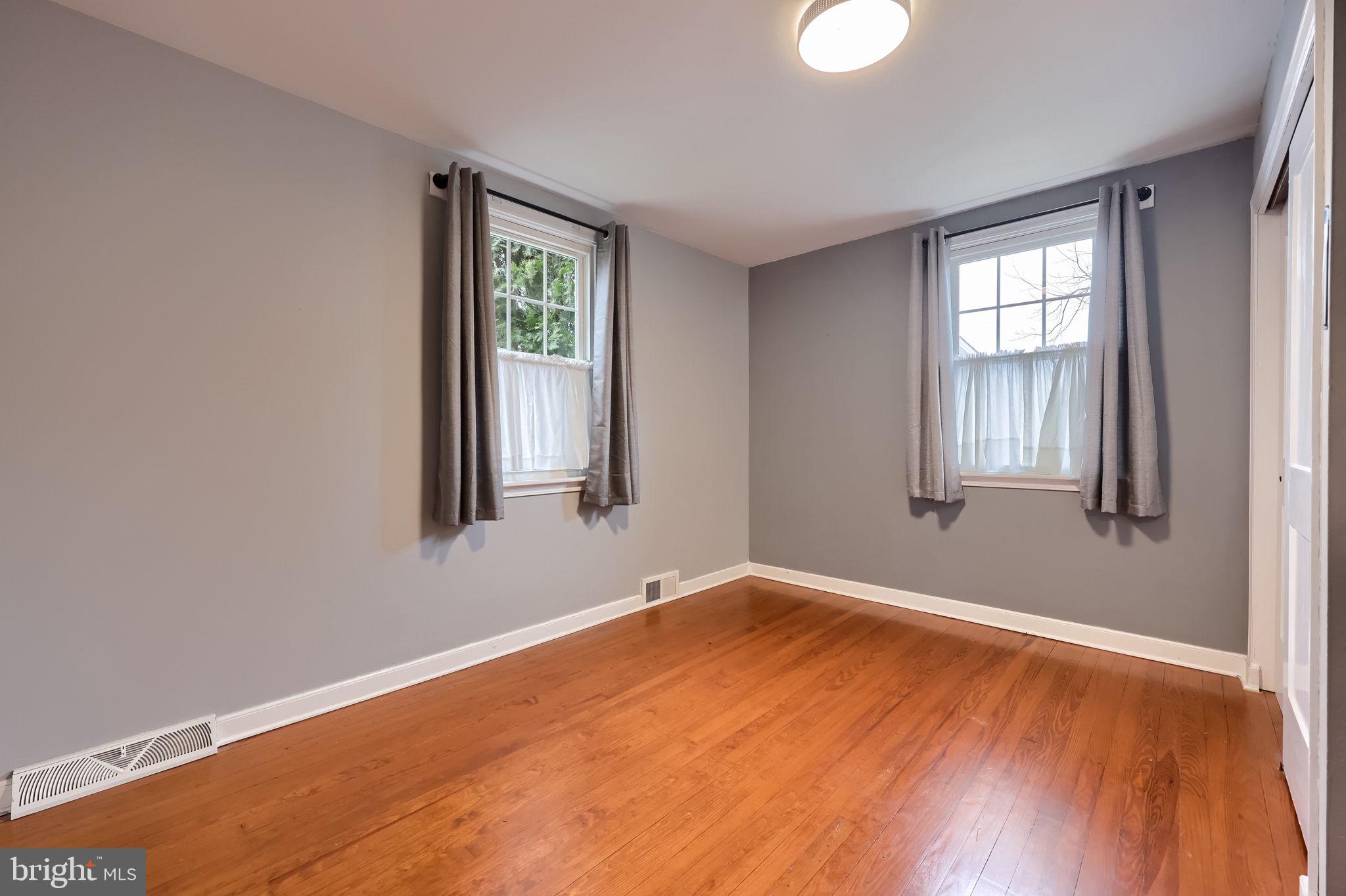 STRASBURG BOROUGH - Residential