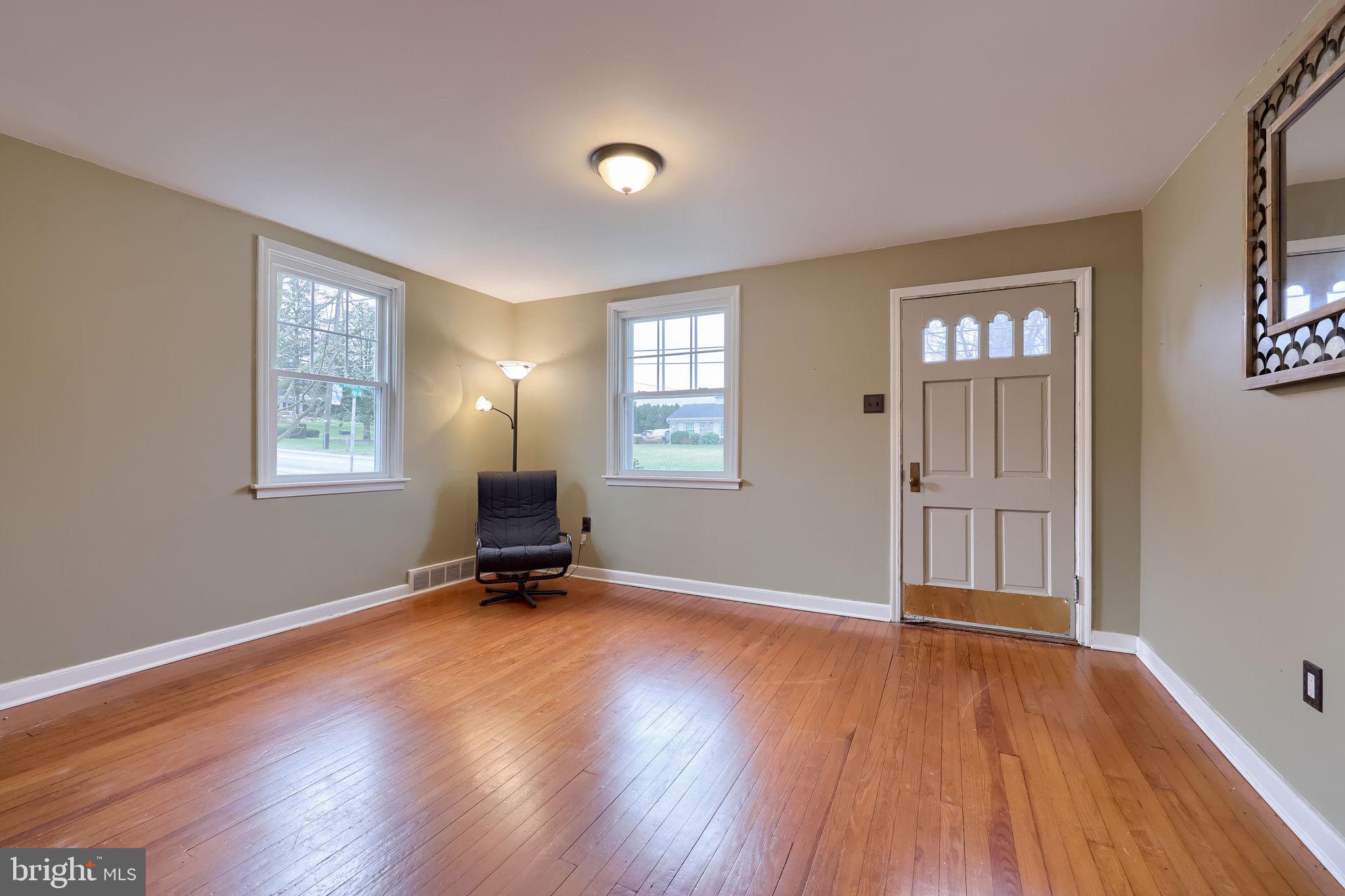 STRASBURG BOROUGH - Residential