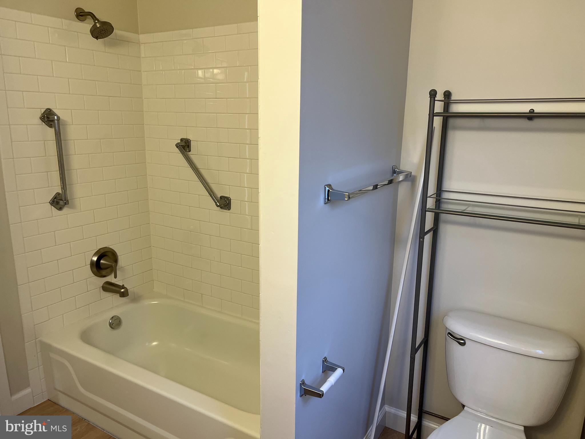 CHELTENHAM - Residential Lease