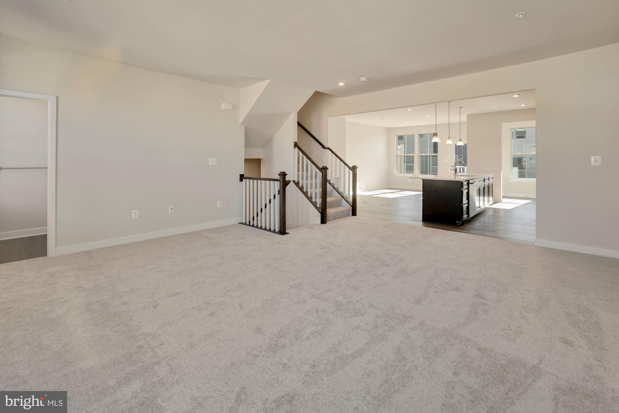 TIMOTHY BRANCH TOWNS - Residential