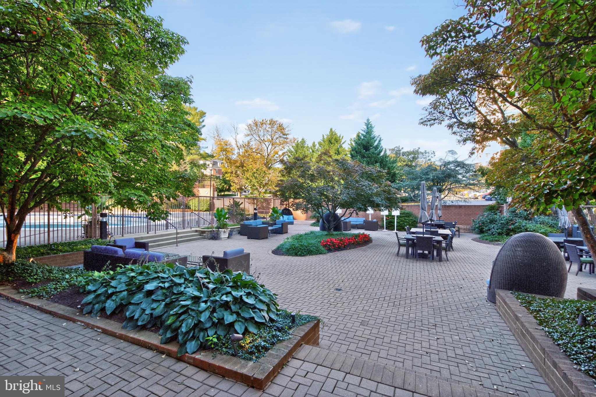 GROSVENOR PARK - Residential