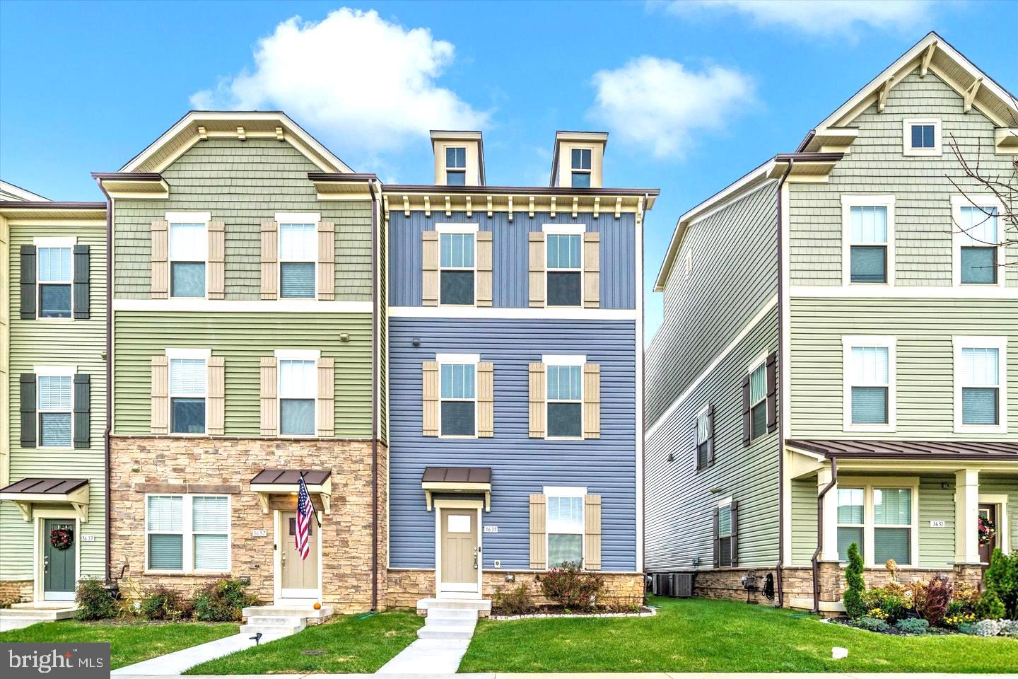 VILLAGES OF URBANA - Residential